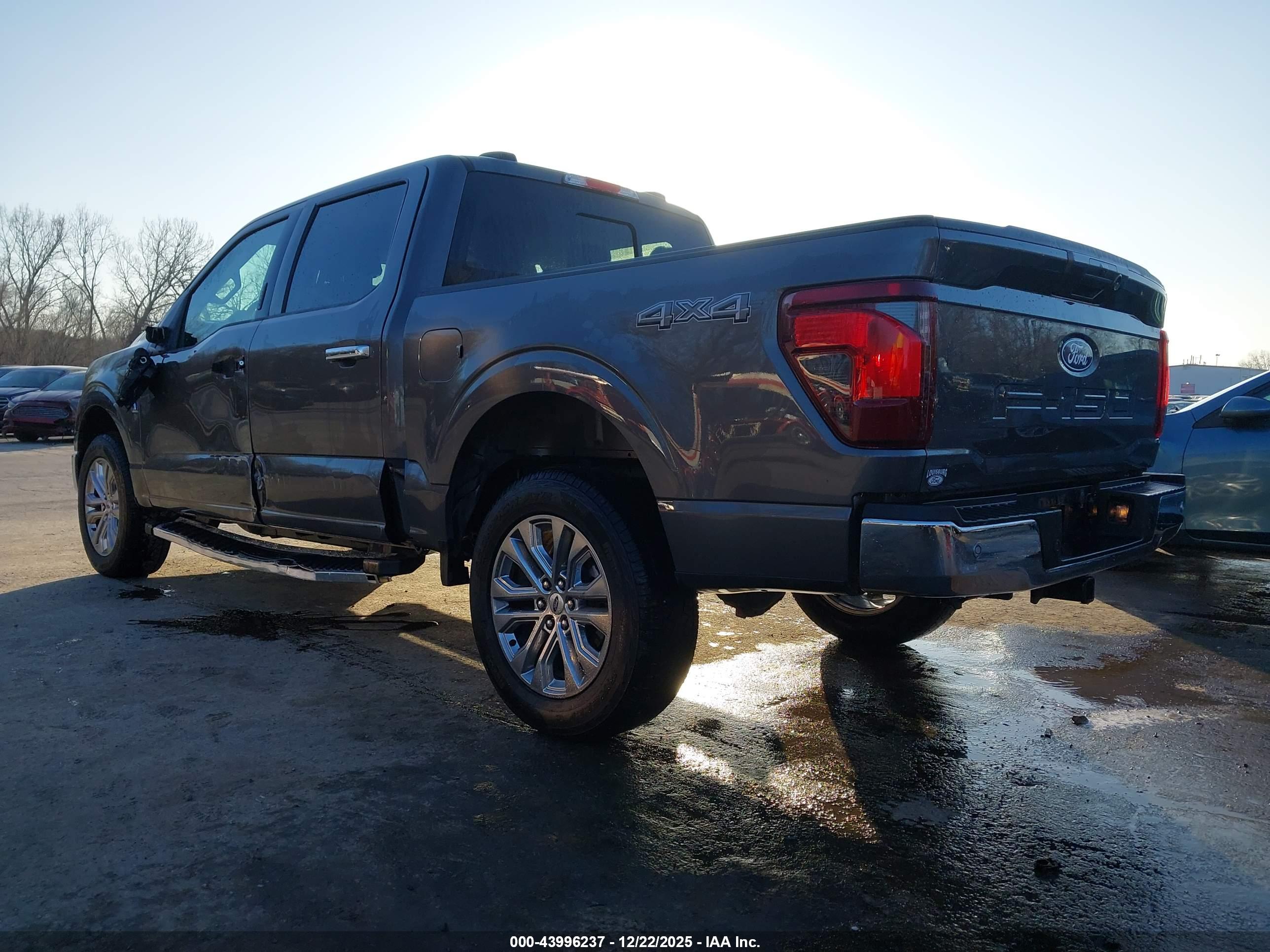 FORD F-150 image 3