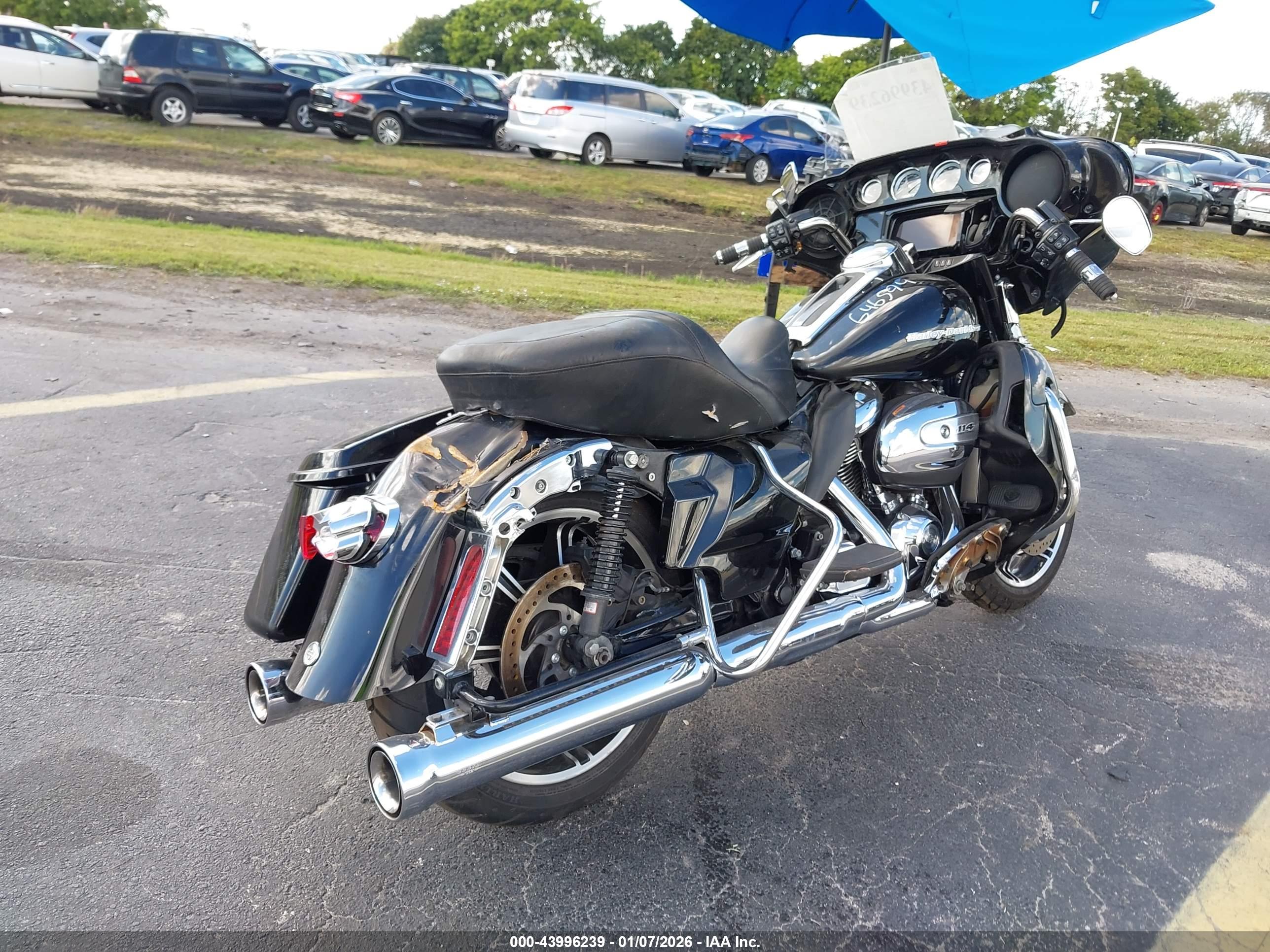 HARLEY-DAVIDSON FLHTK image 4