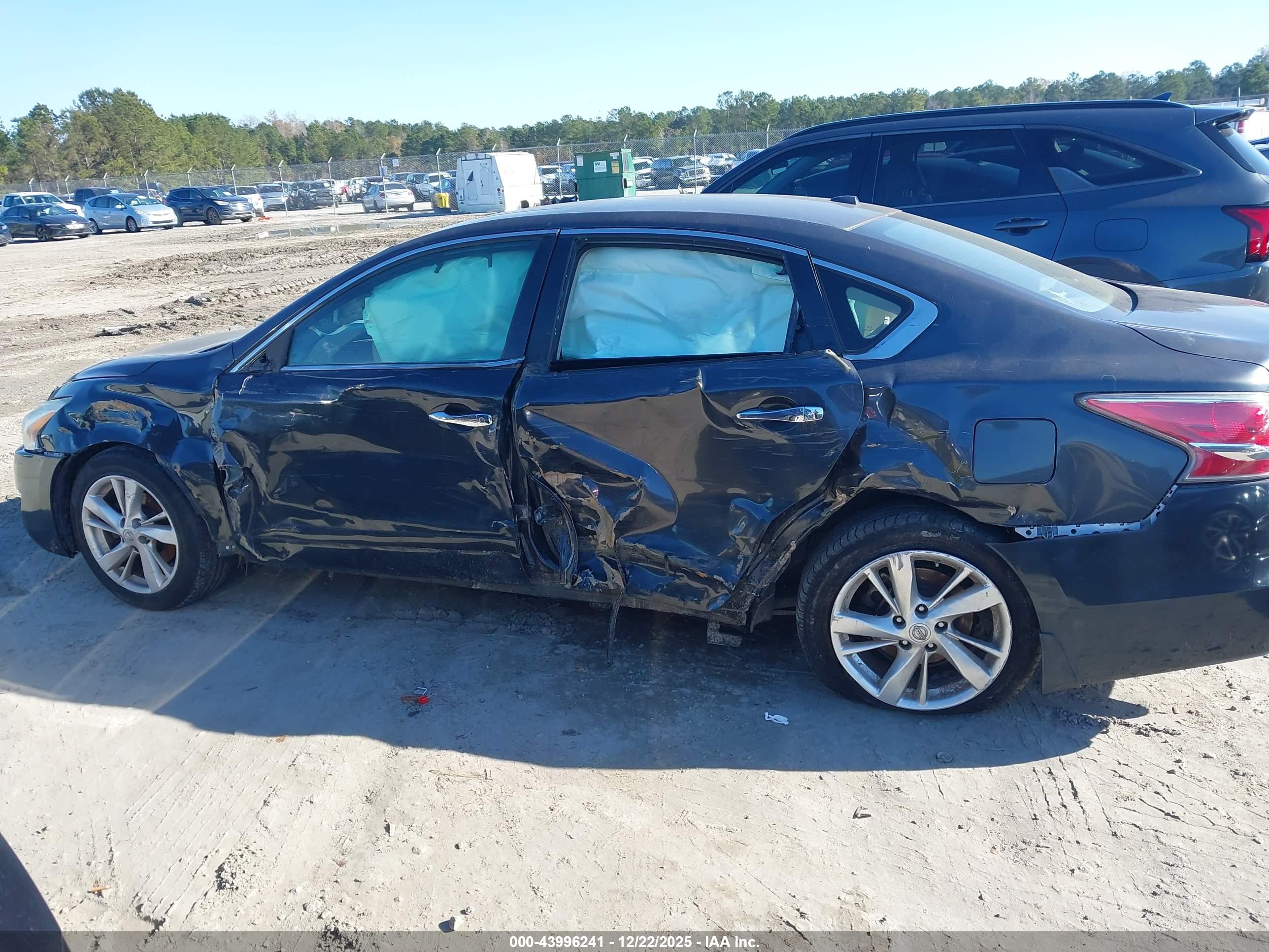 NISSAN ALTIMA image 6