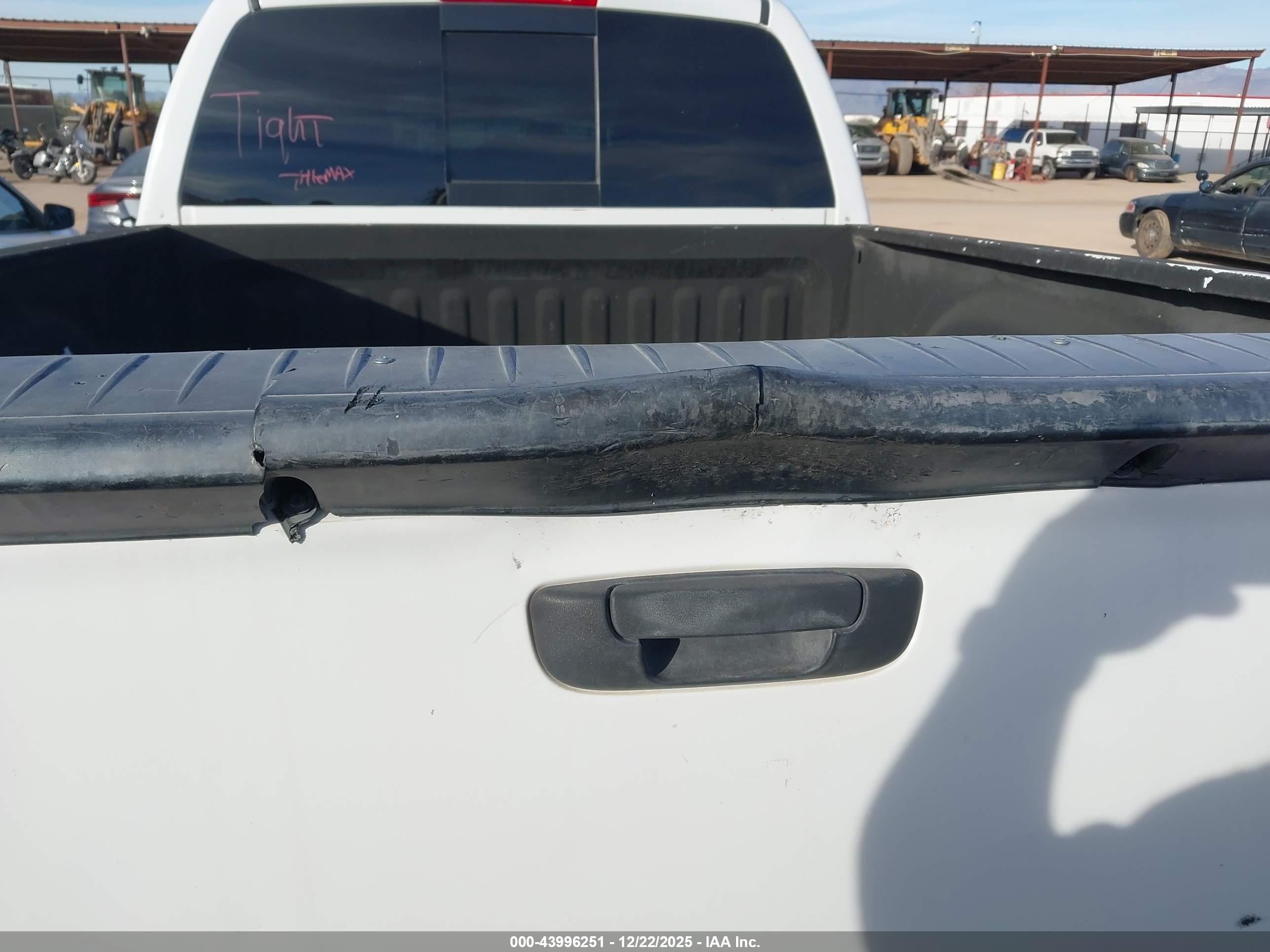 DODGE RAM image 6