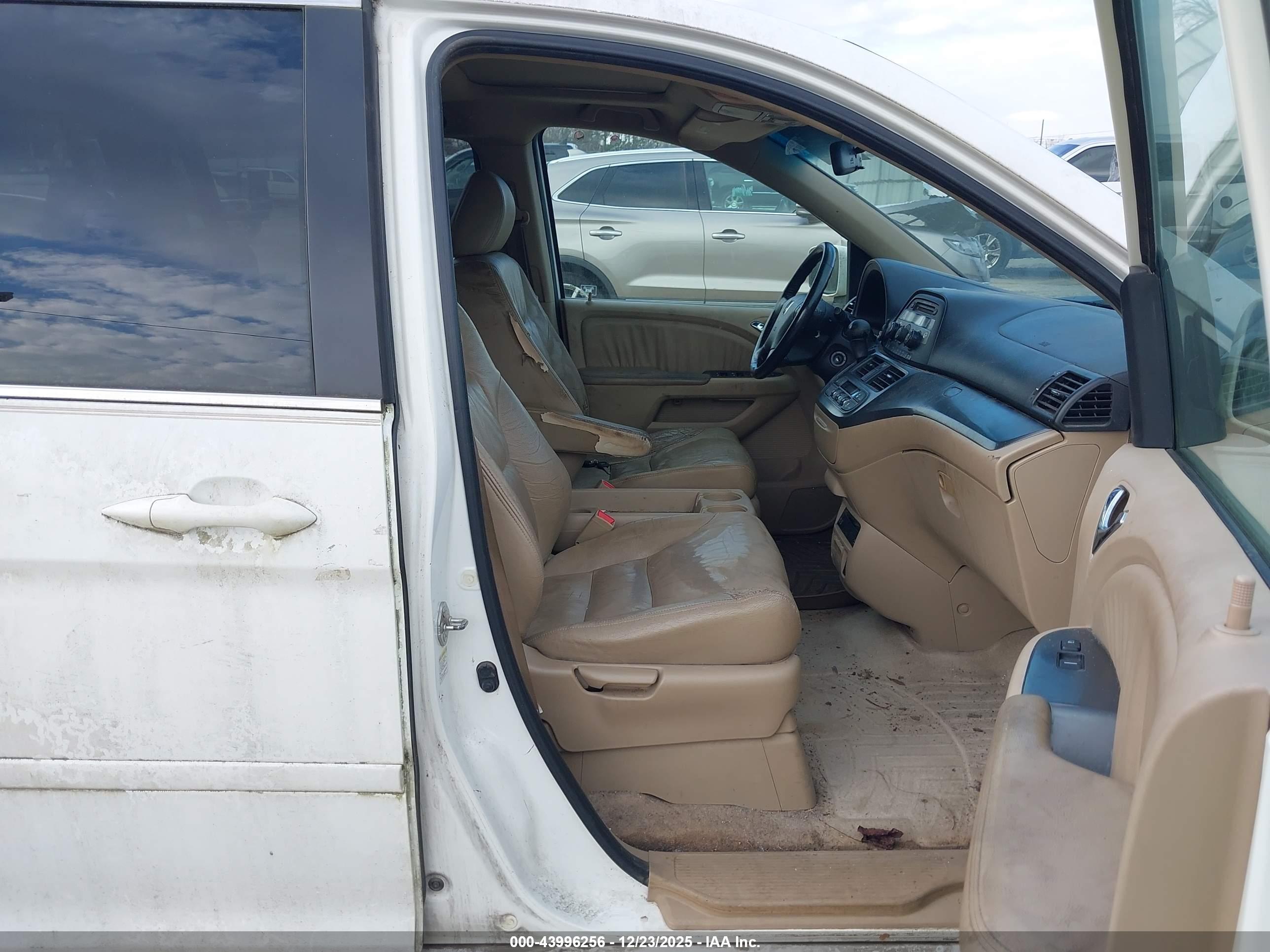 HONDA ODYSSEY image 5
