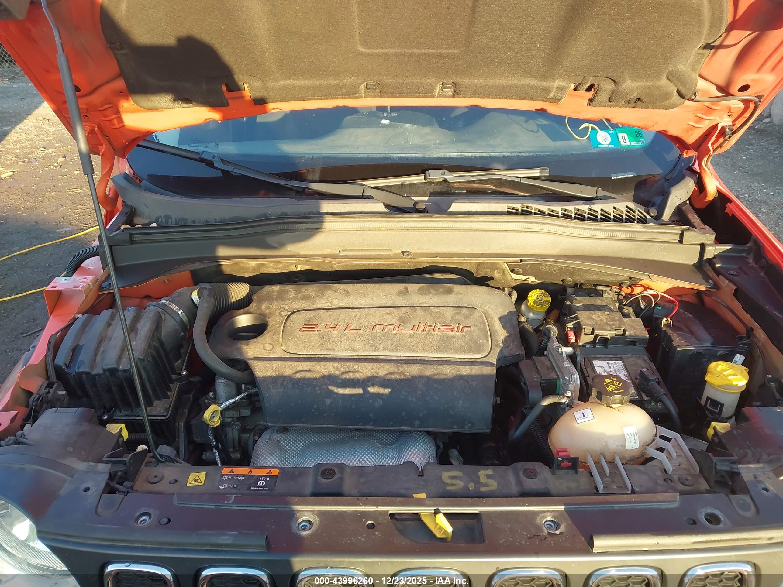 JEEP RENEGADE image 10
