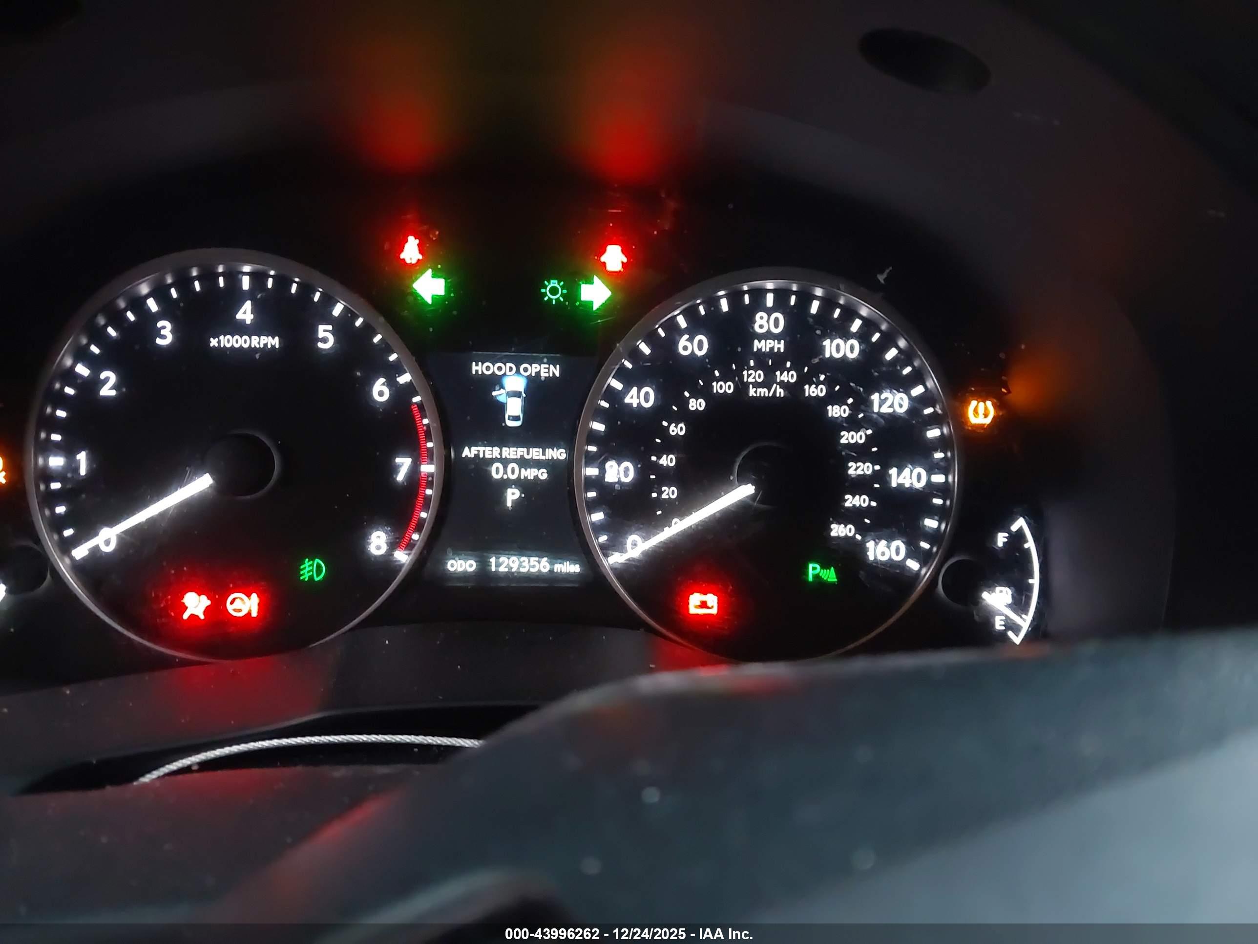 LEXUS ES image 7