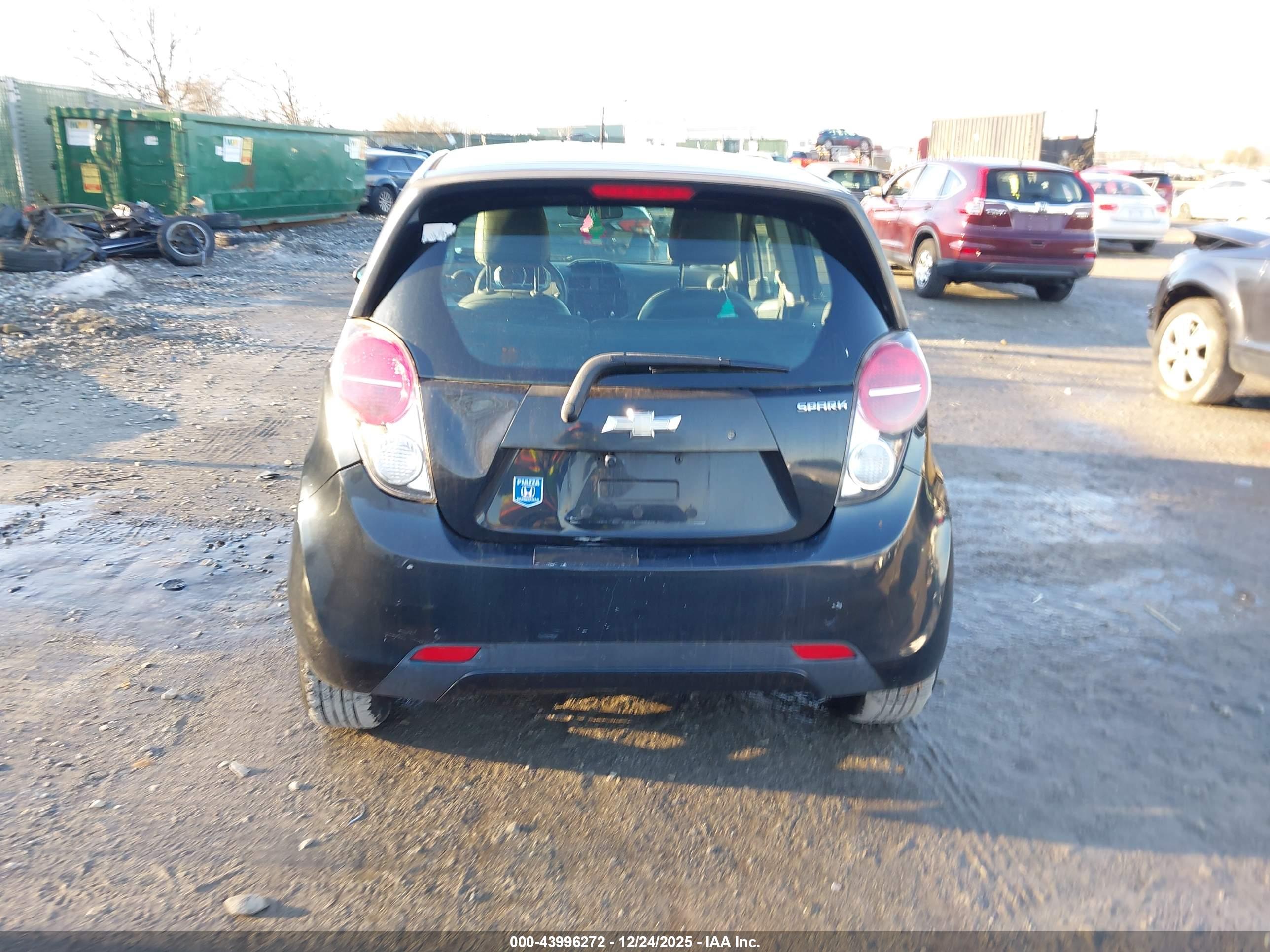 CHEVROLET SPARK image 6