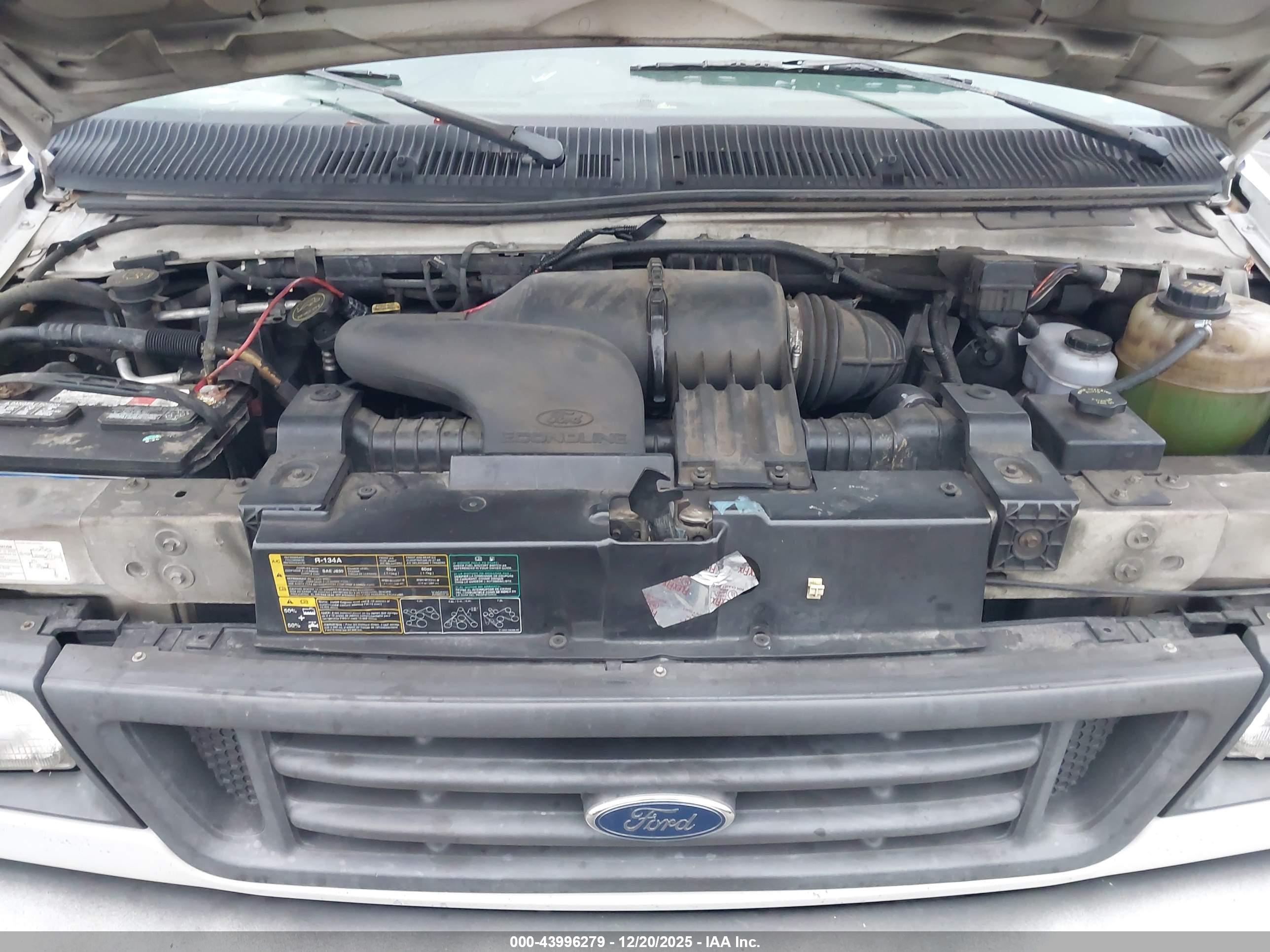 FORD E-250 image 10