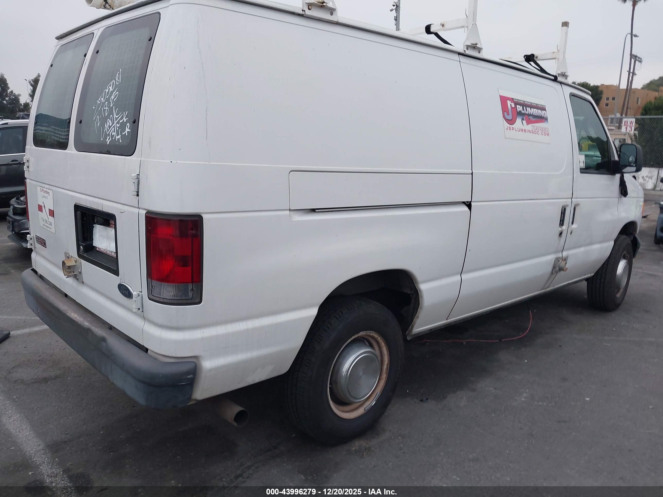 FORD E-250 image 4