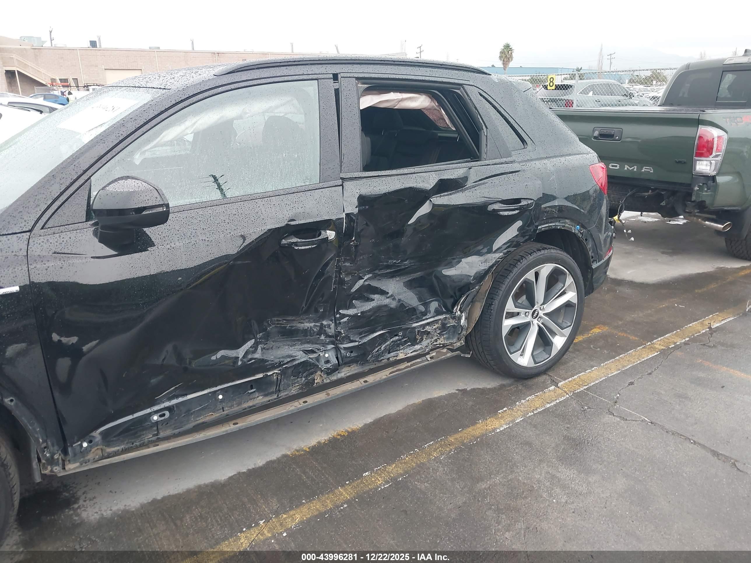 AUDI Q3 image 6