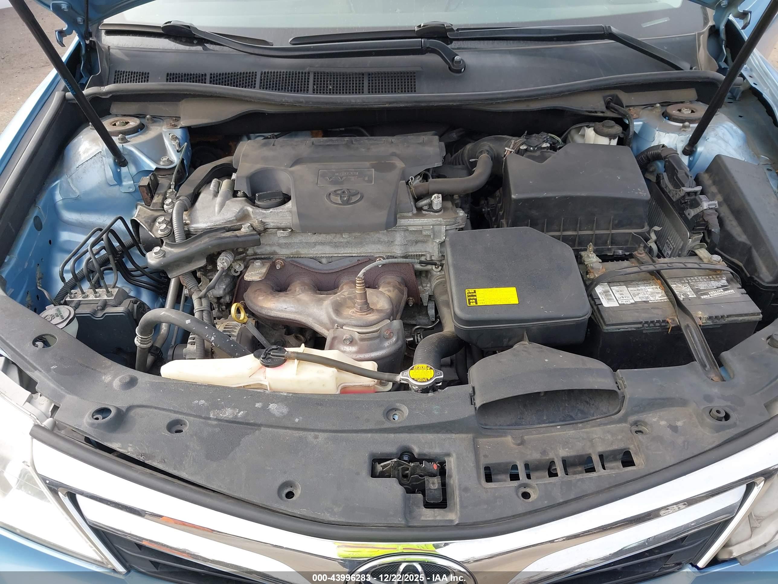 TOYOTA CAMRY image 10