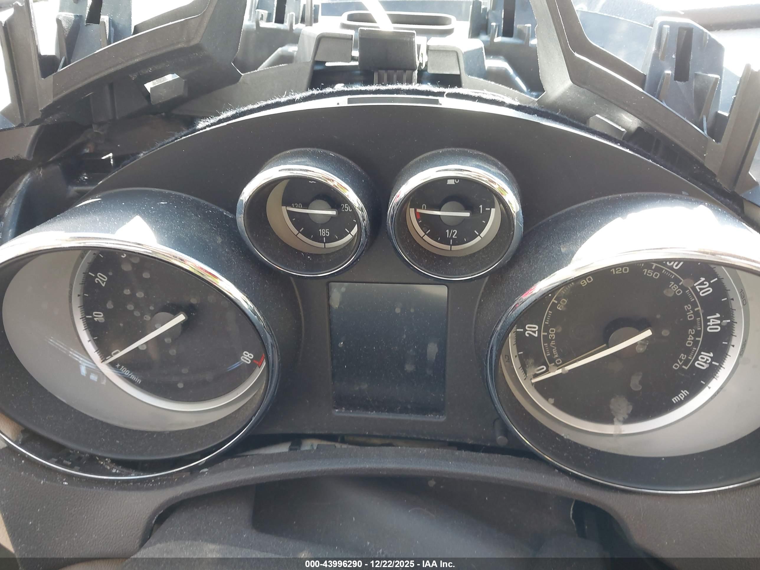 BUICK VERANO image 7
