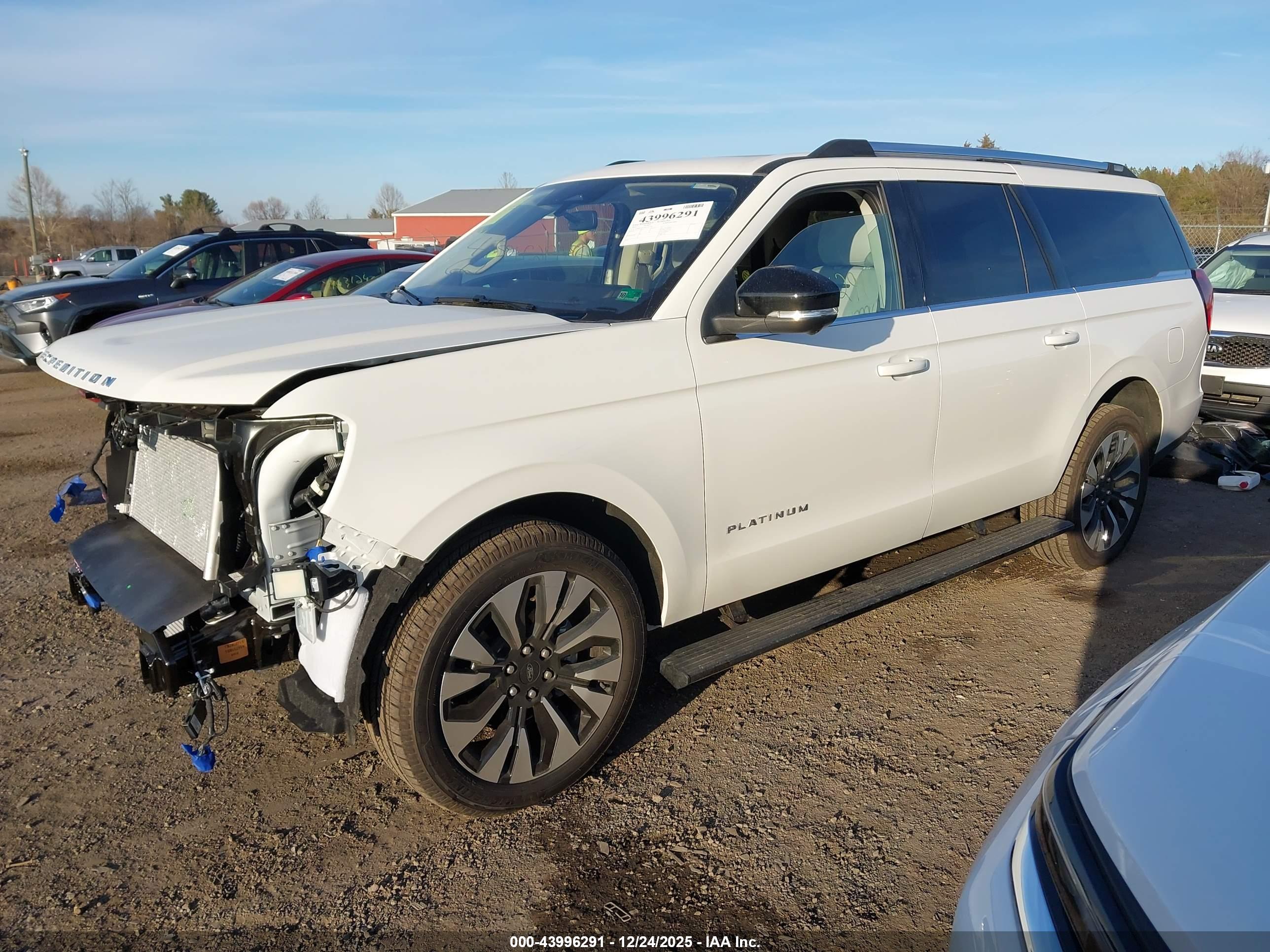 FORD EXPEDITION image 2