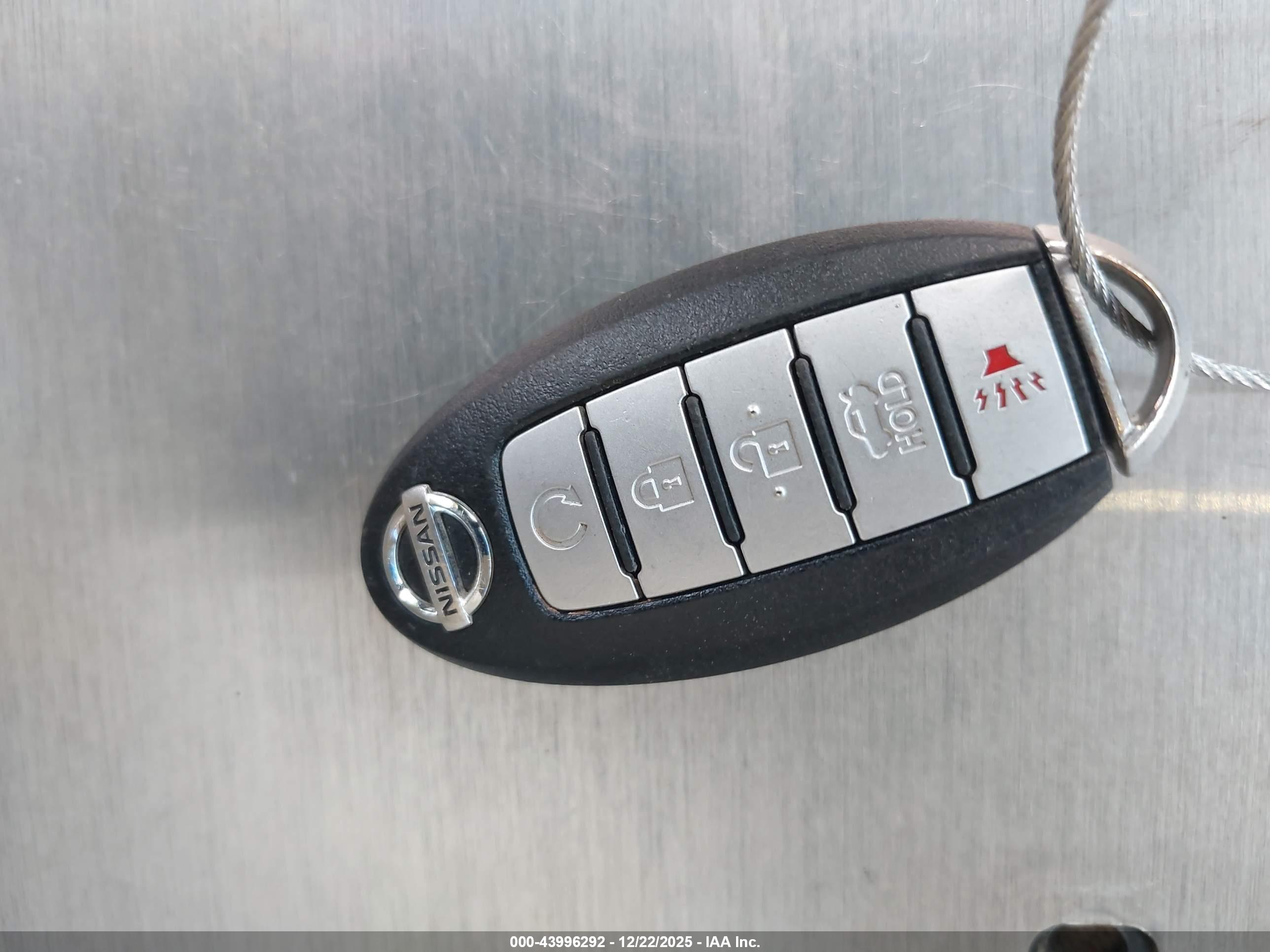 NISSAN ALTIMA image 11