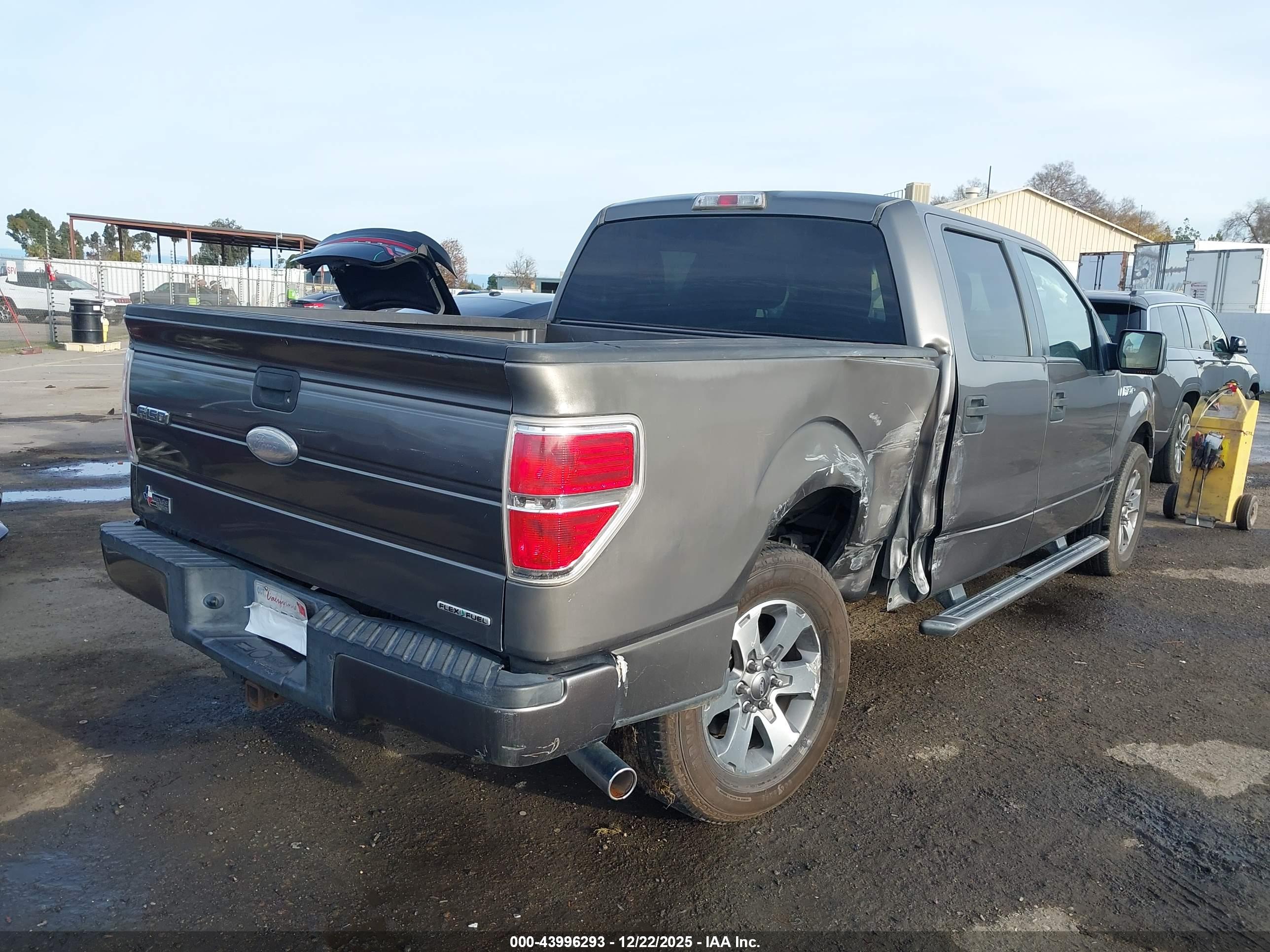 FORD F-150 image 4