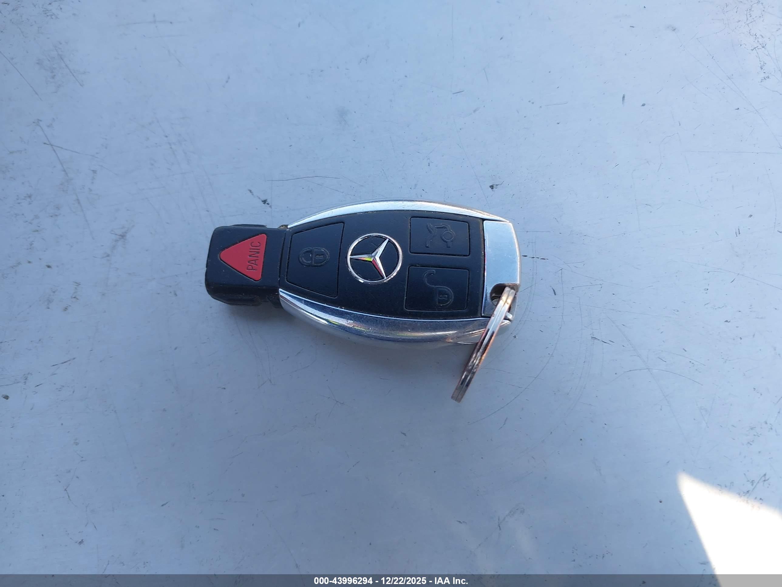 MERCEDES-BENZ S image 11
