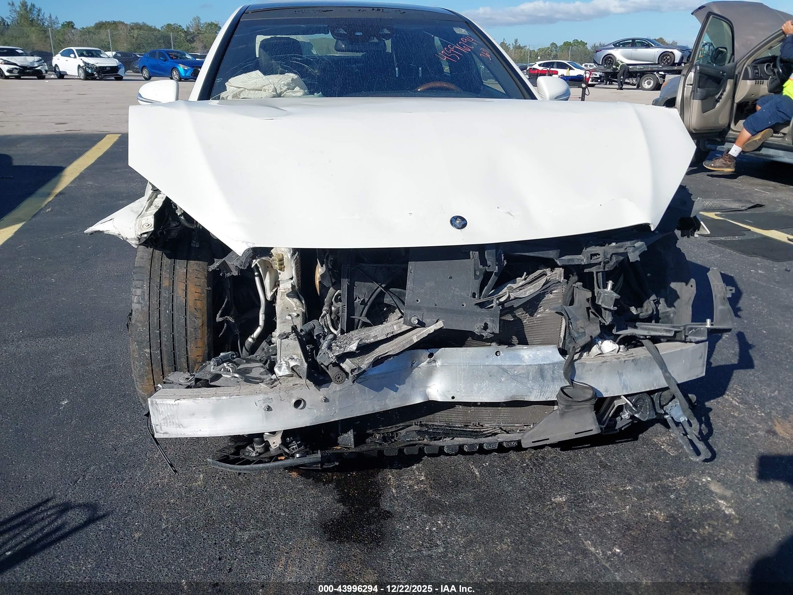 MERCEDES-BENZ S image 6