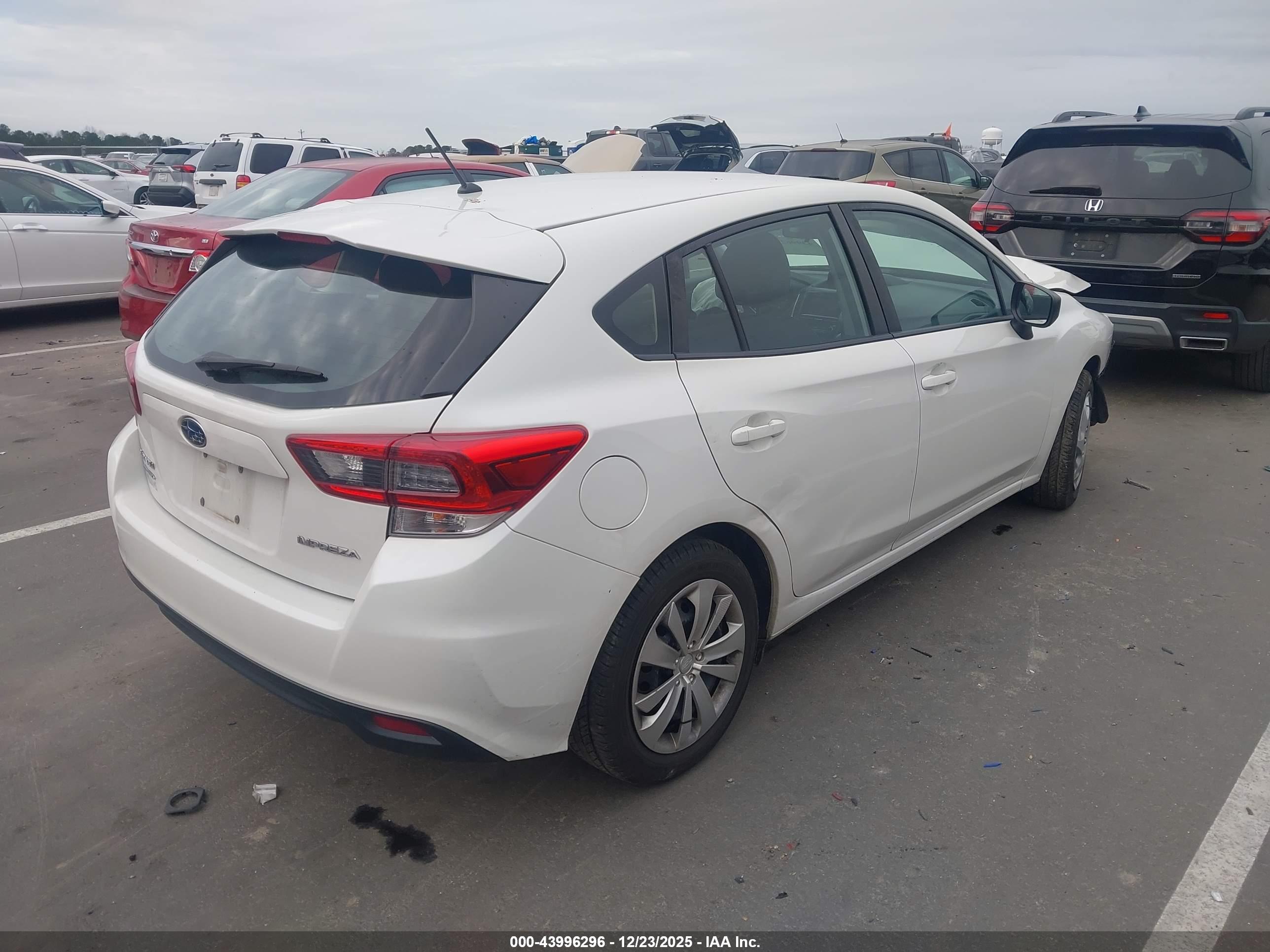 SUBARU IMPREZA image 4