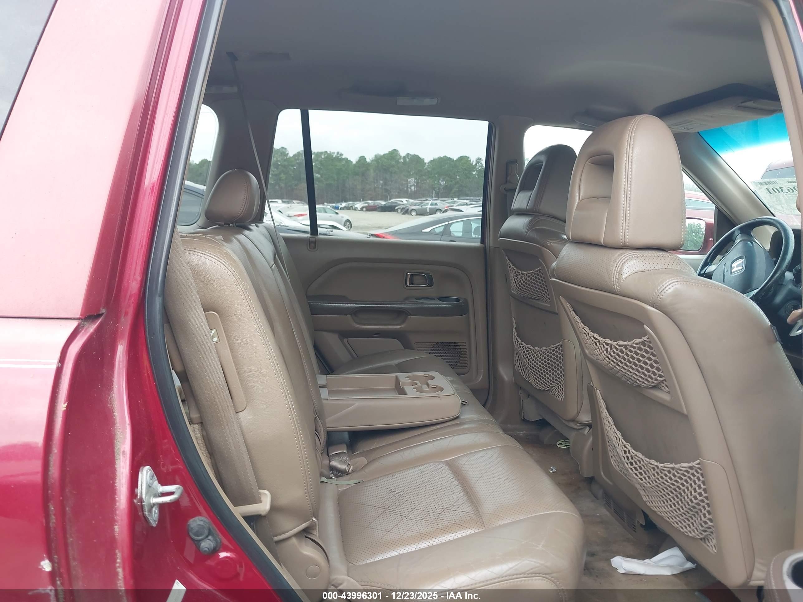HONDA PILOT image 8