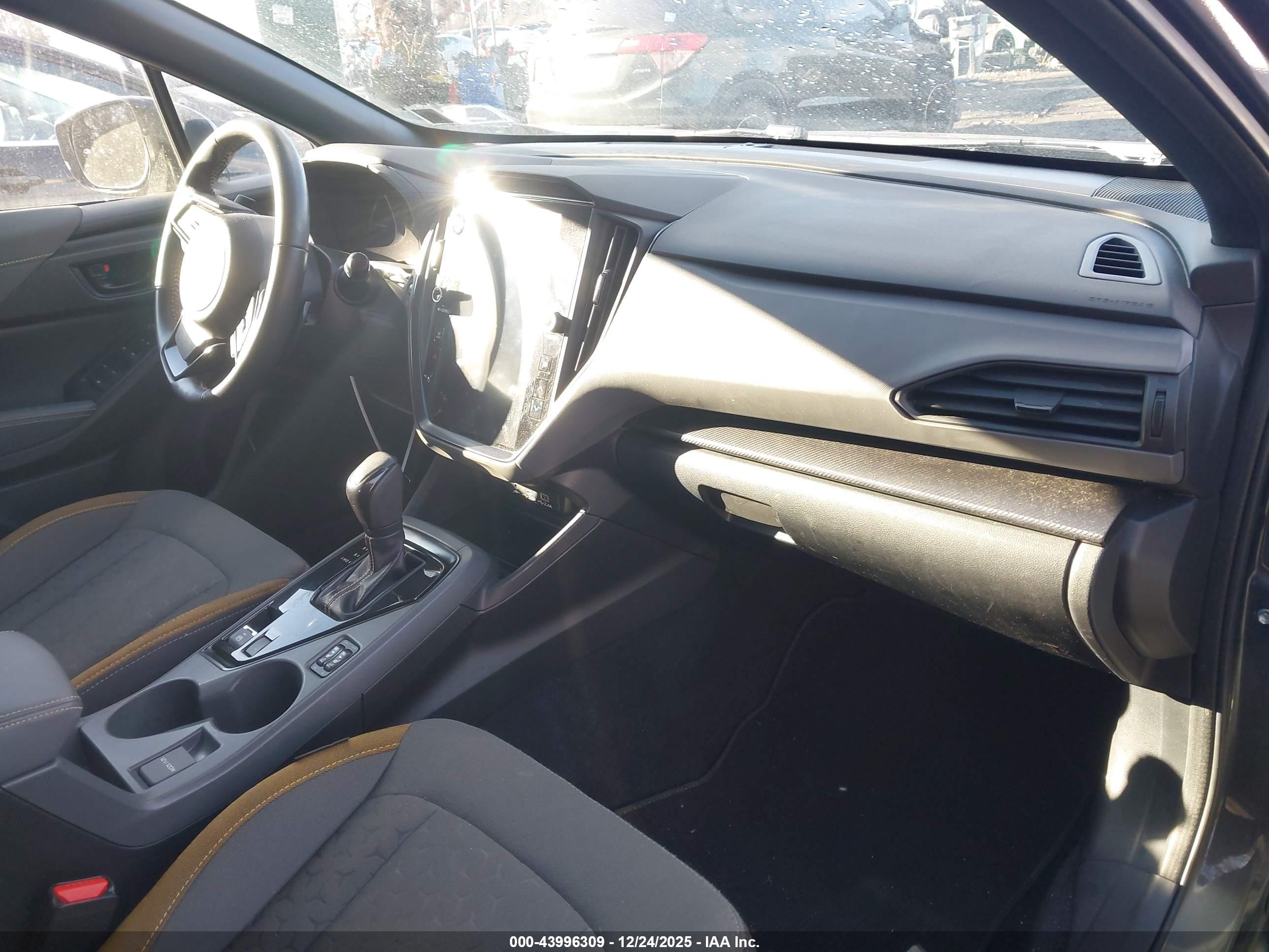 SUBARU CROSSTREK image 5