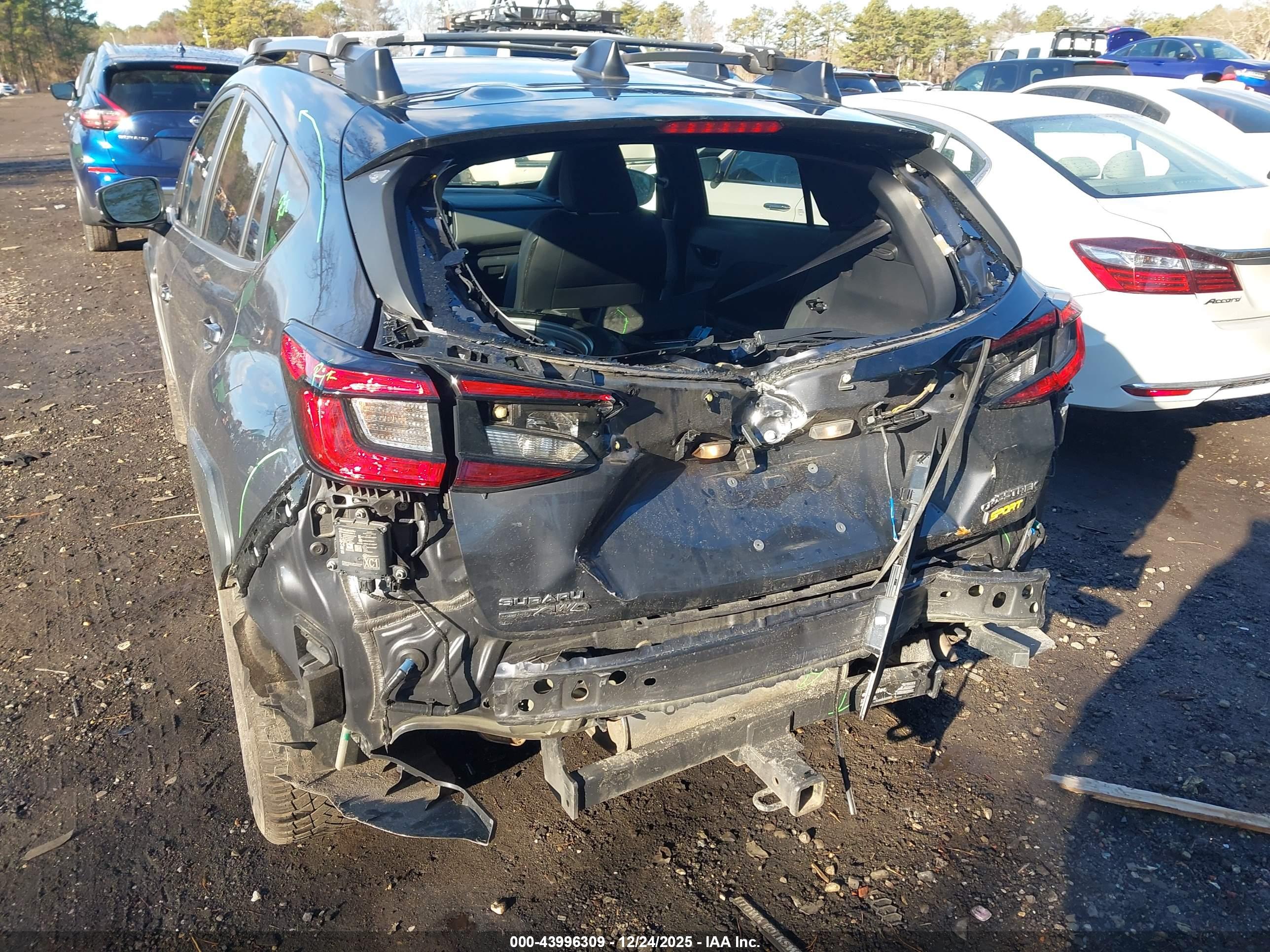 SUBARU CROSSTREK image 6