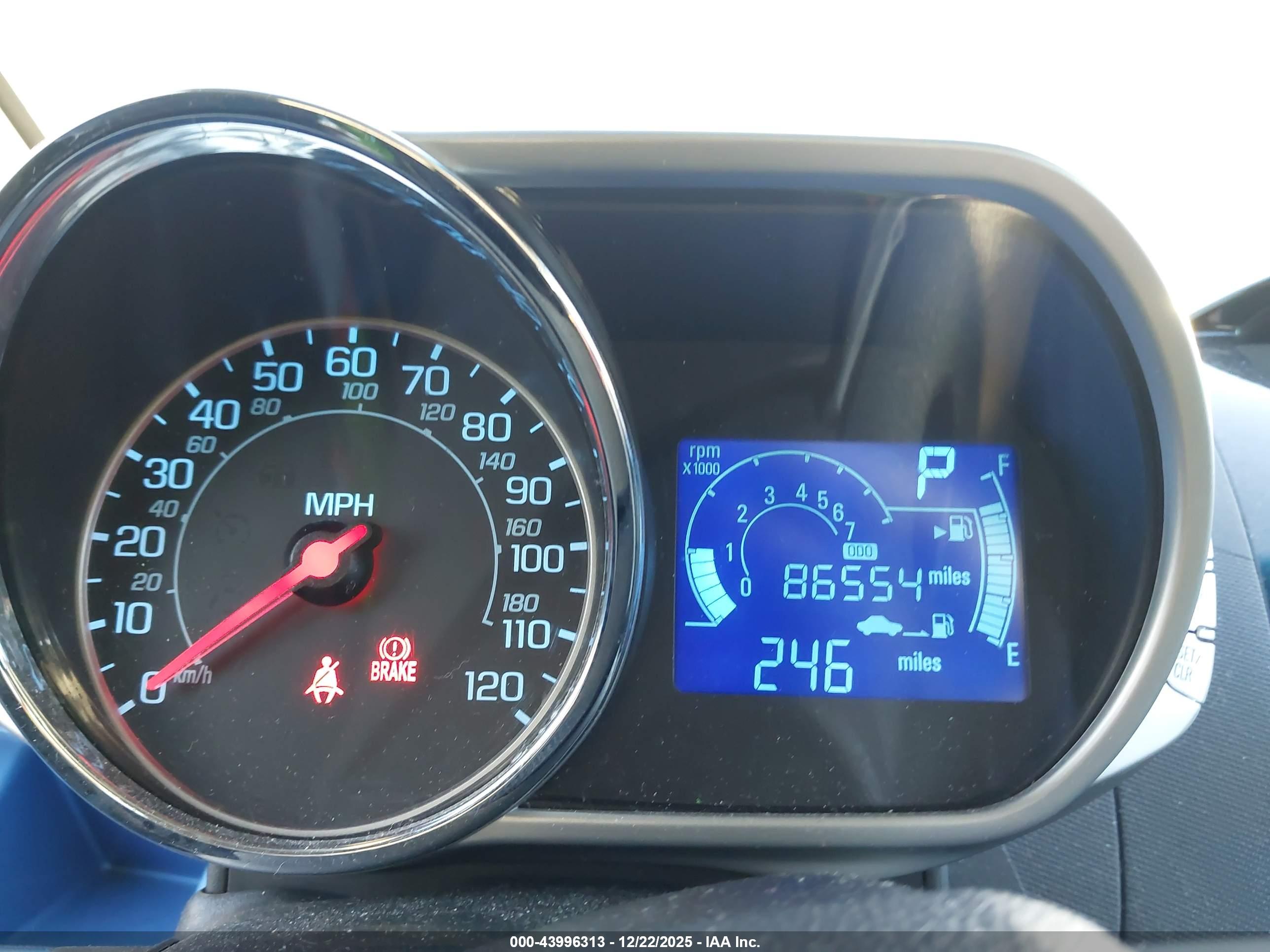 CHEVROLET SPARK image 7