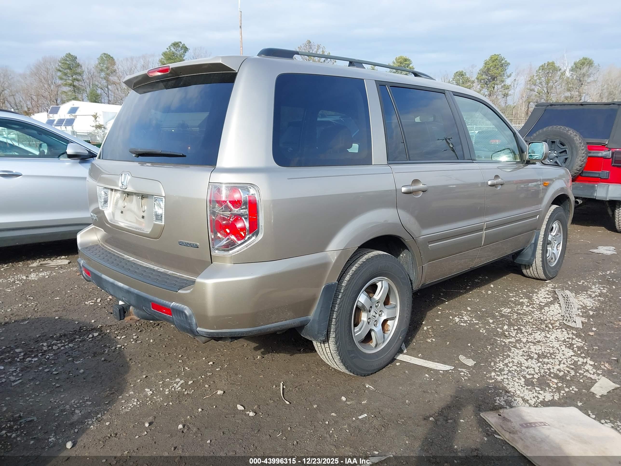 HONDA PILOT image 4