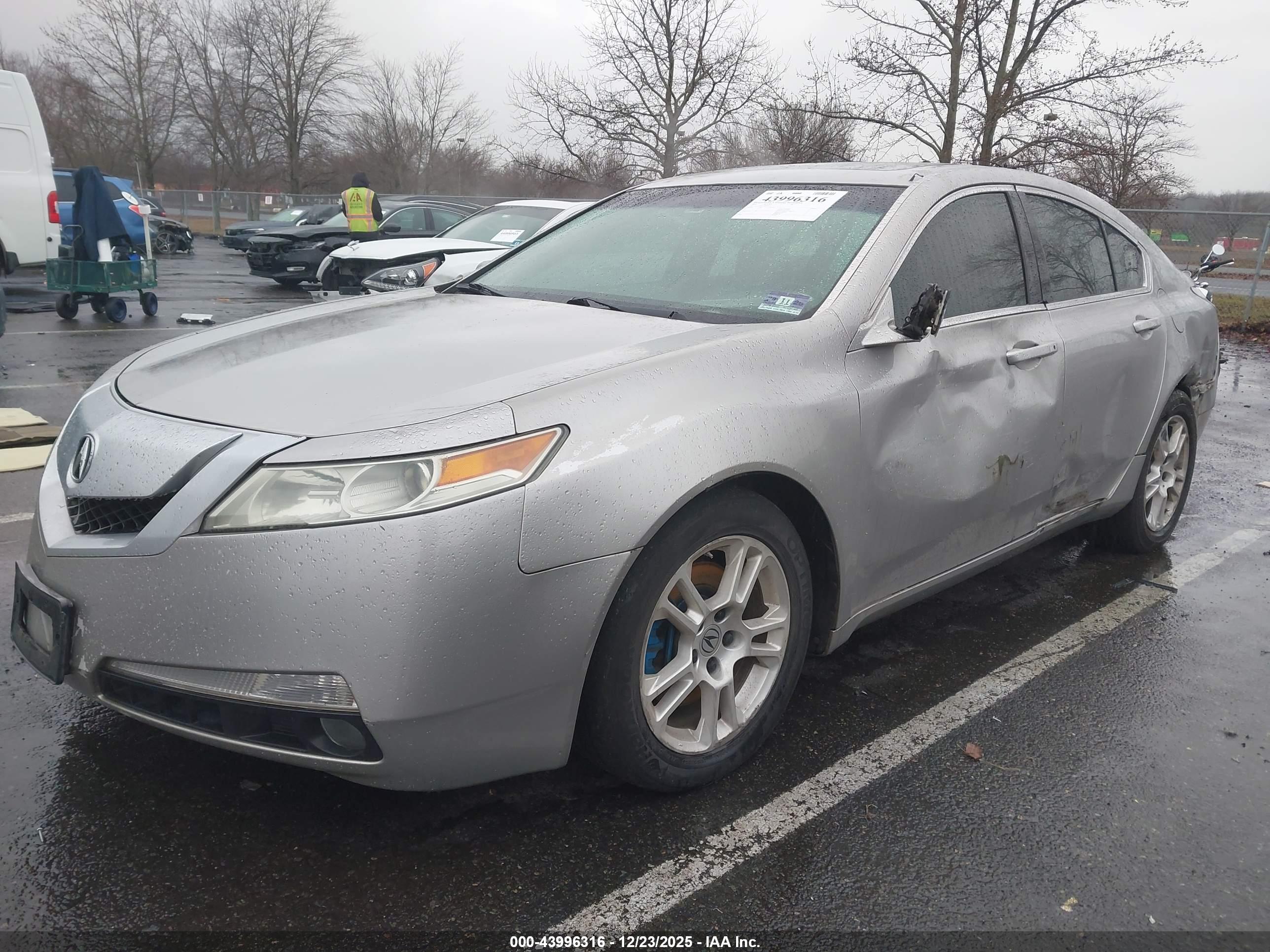 ACURA TL image 2