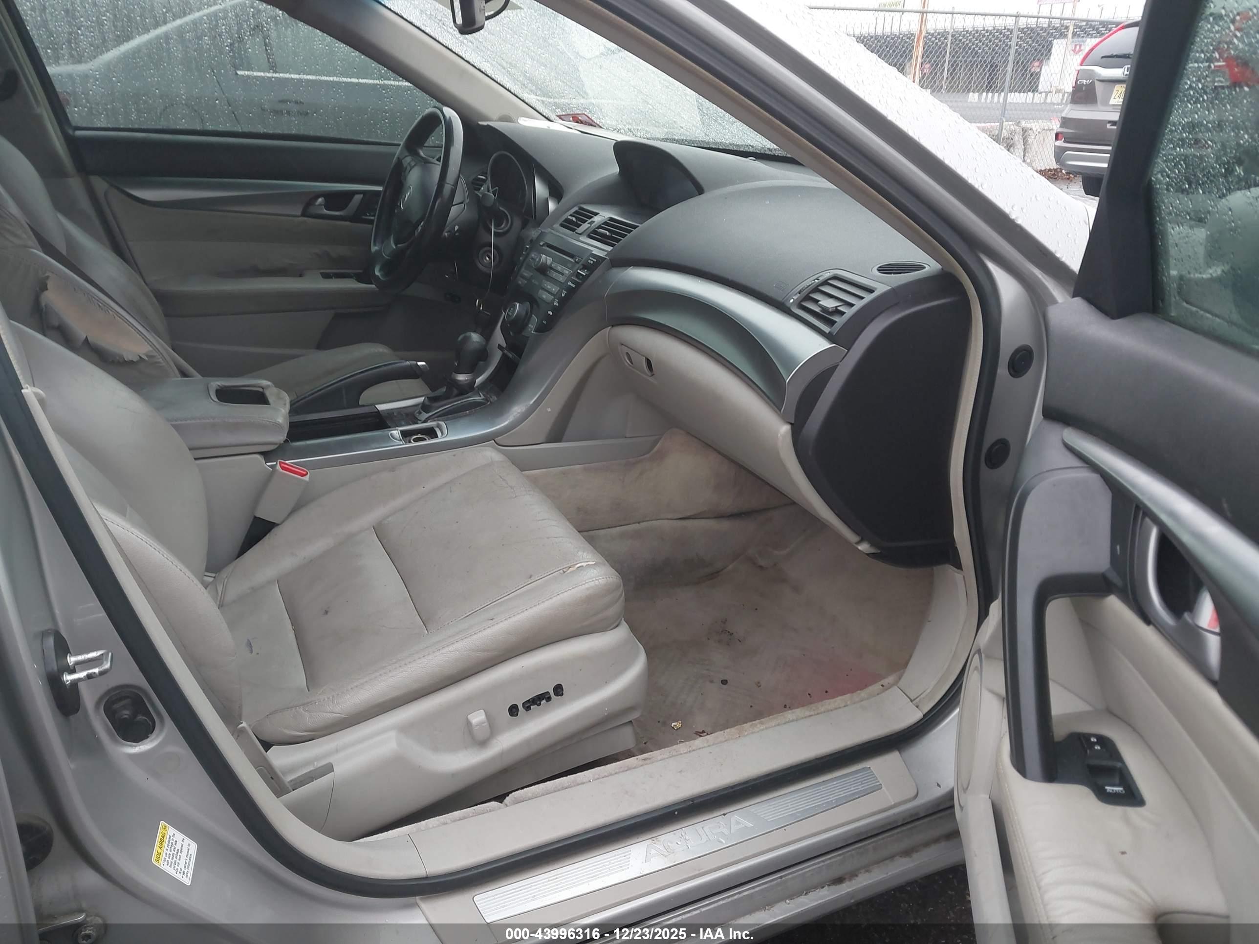 ACURA TL image 5