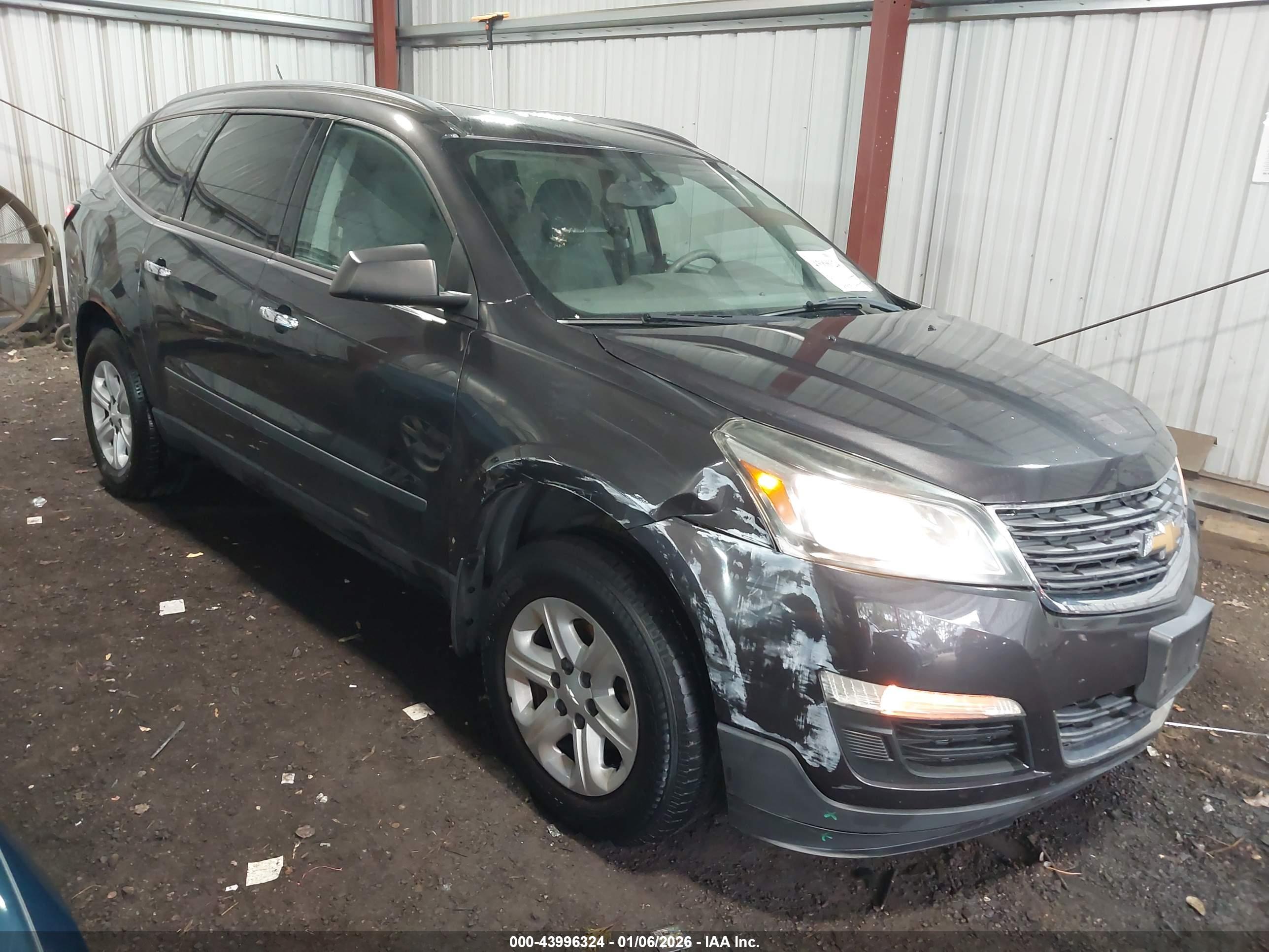 CHEVROLET TRAVERSE image 6