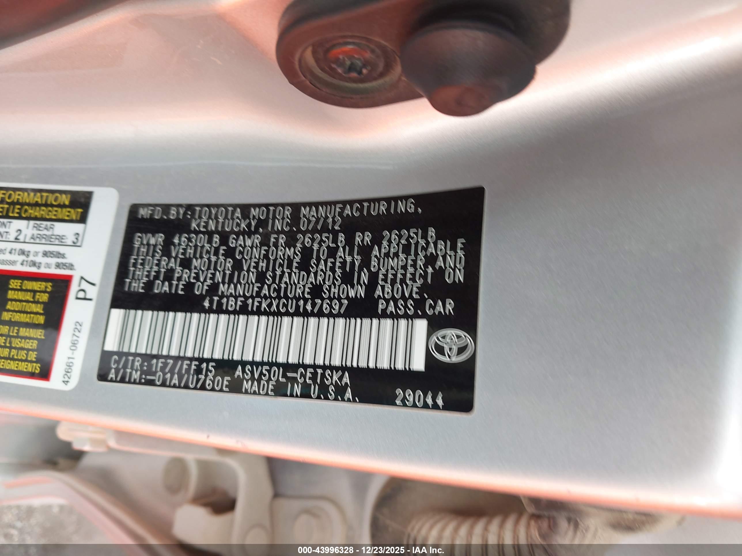 TOYOTA CAMRY image 9