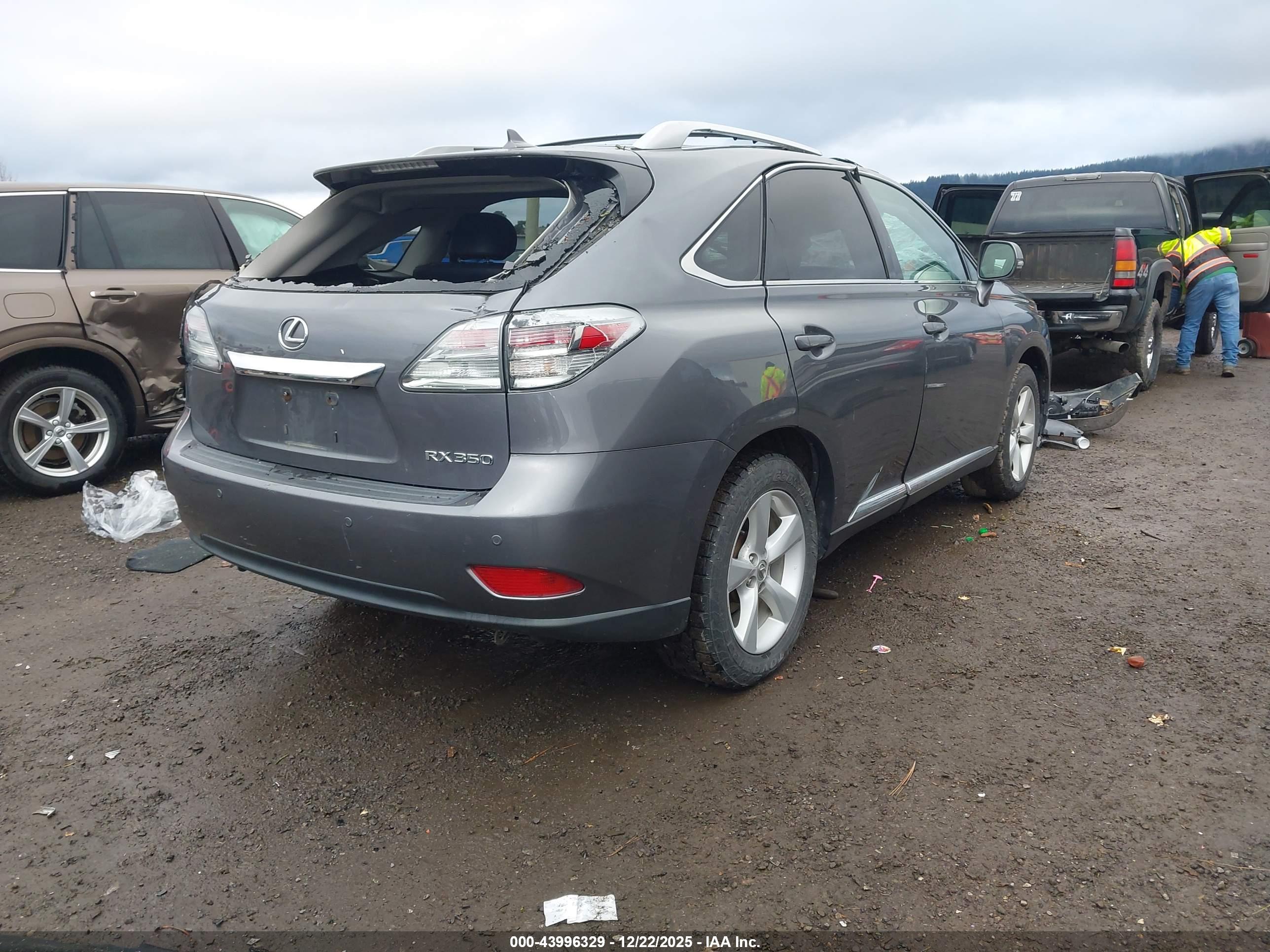 LEXUS RX image 4