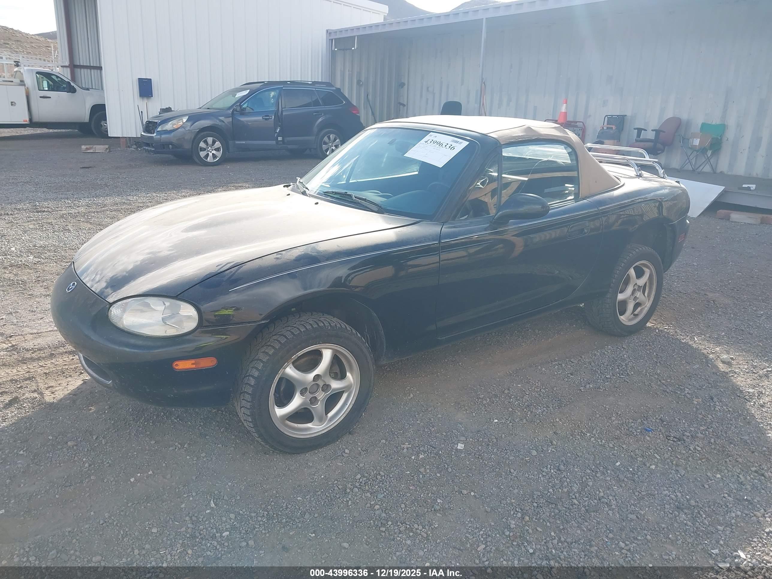 MAZDA MX-5 image 2