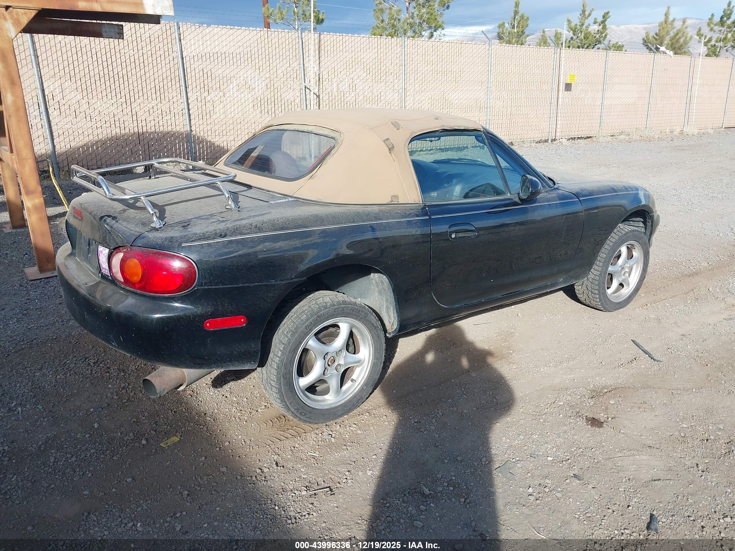 MAZDA MX-5 image 4