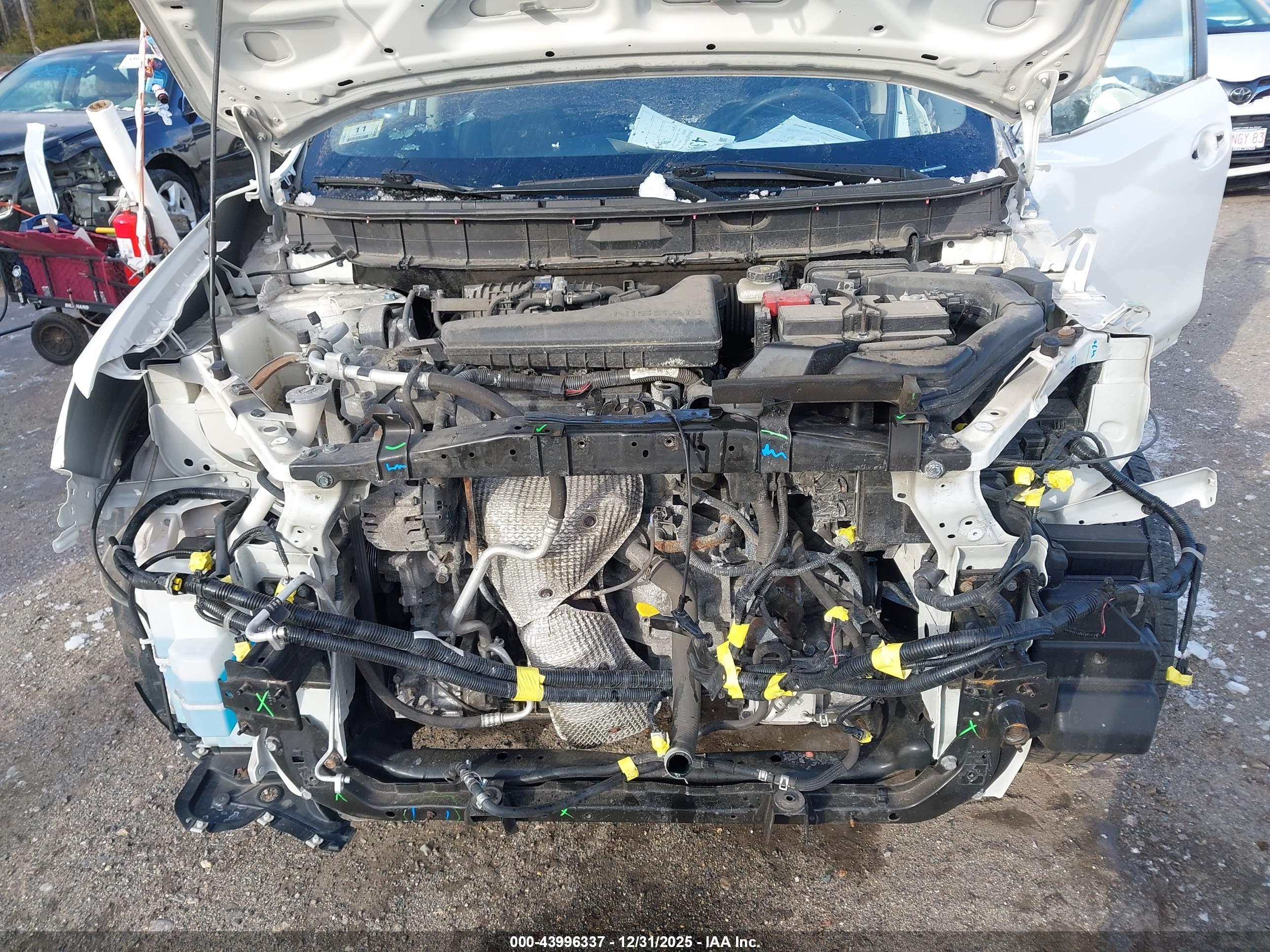 NISSAN ROGUE image 6