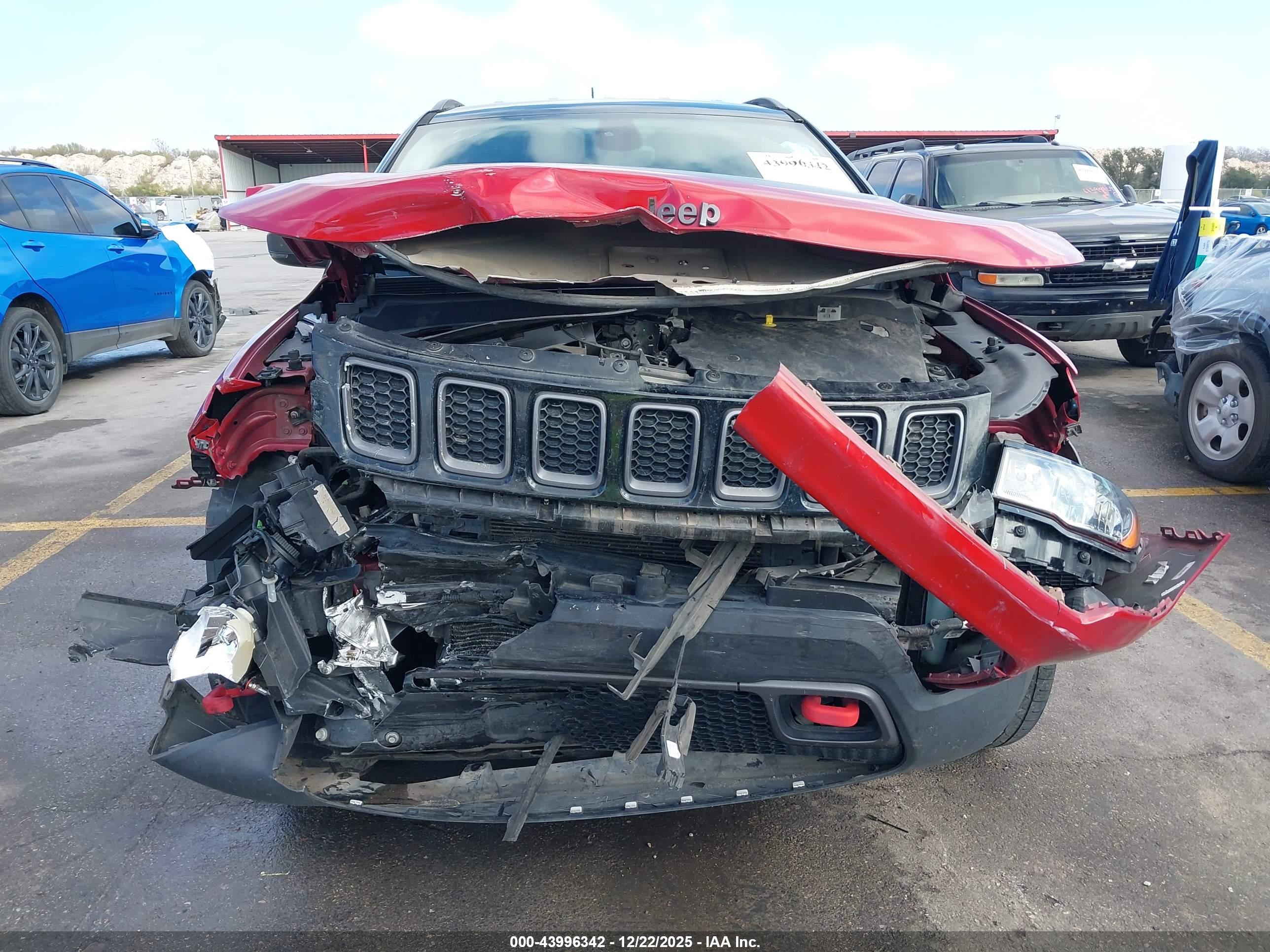 JEEP COMPASS image 6