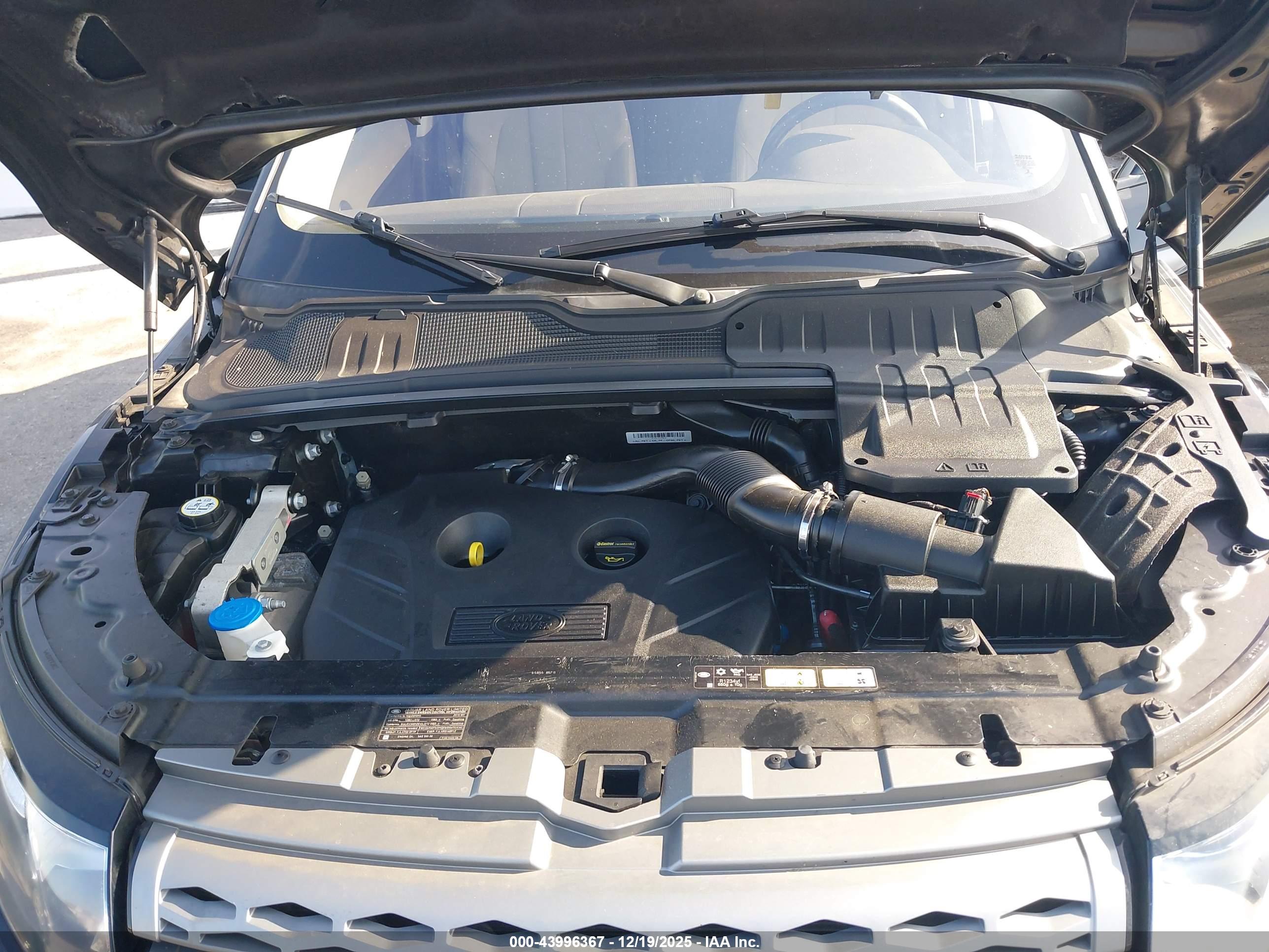 LAND ROVER image 10