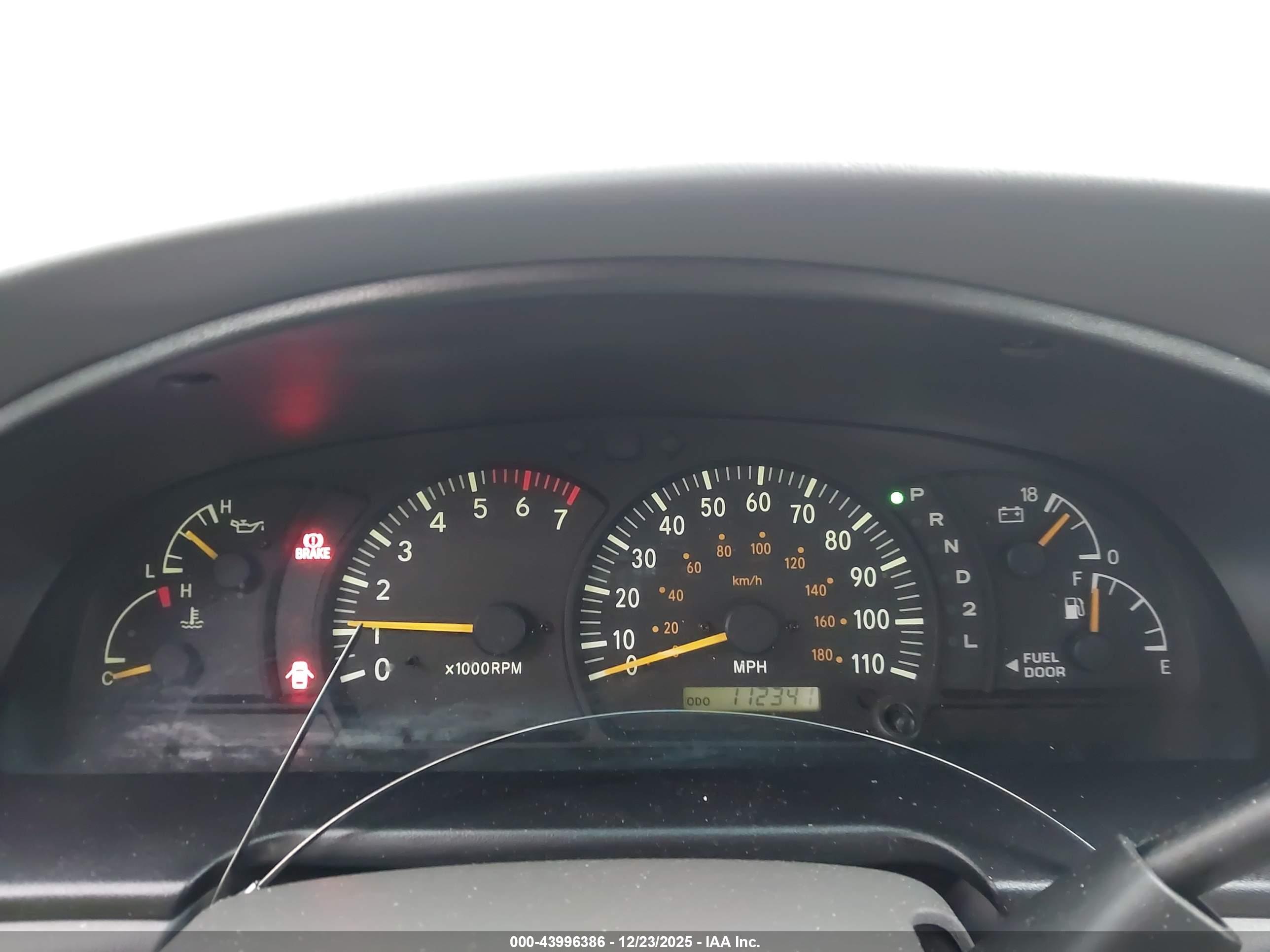 TOYOTA TUNDRA image 7