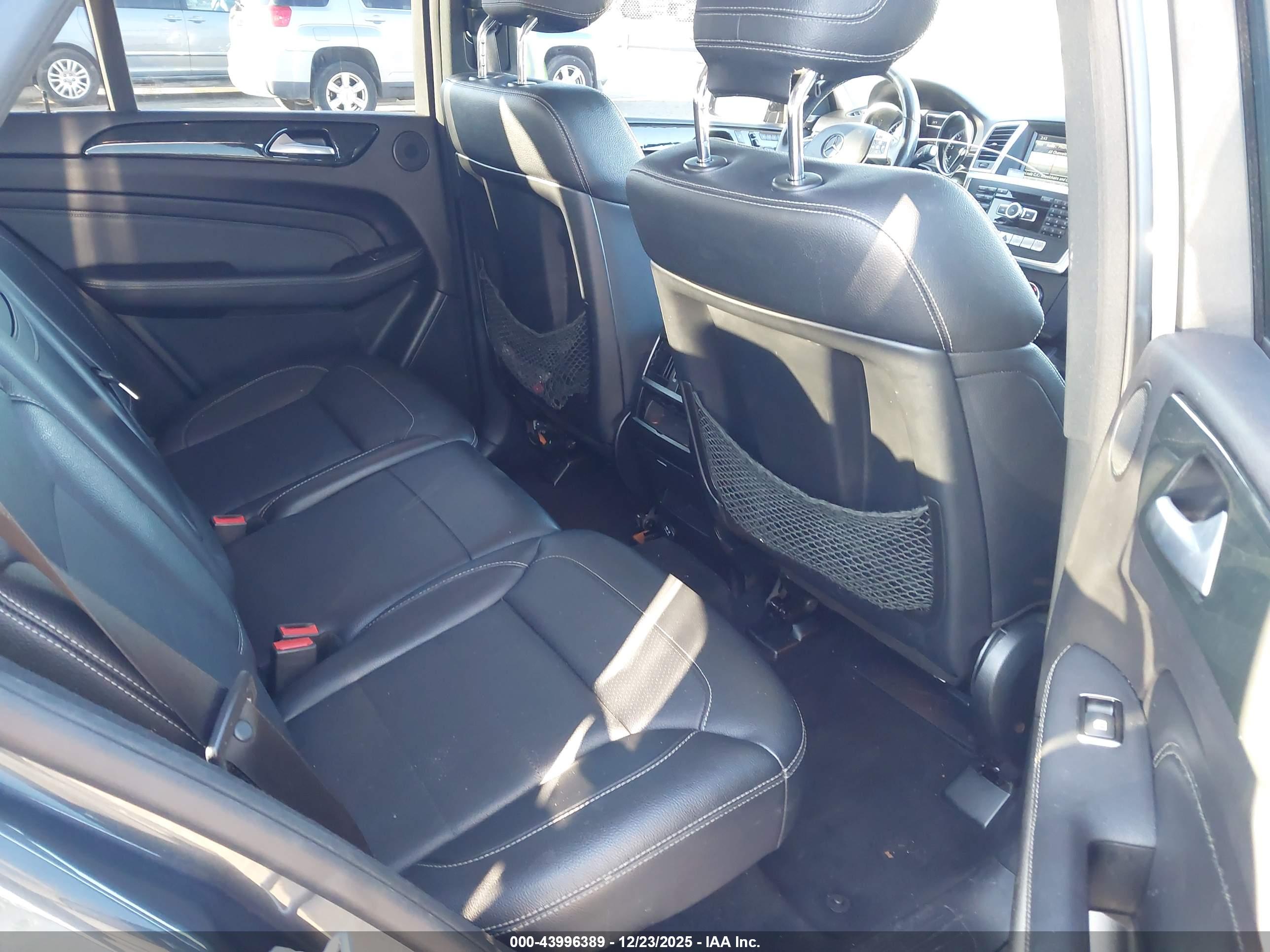 MERCEDES-BENZ ML image 8