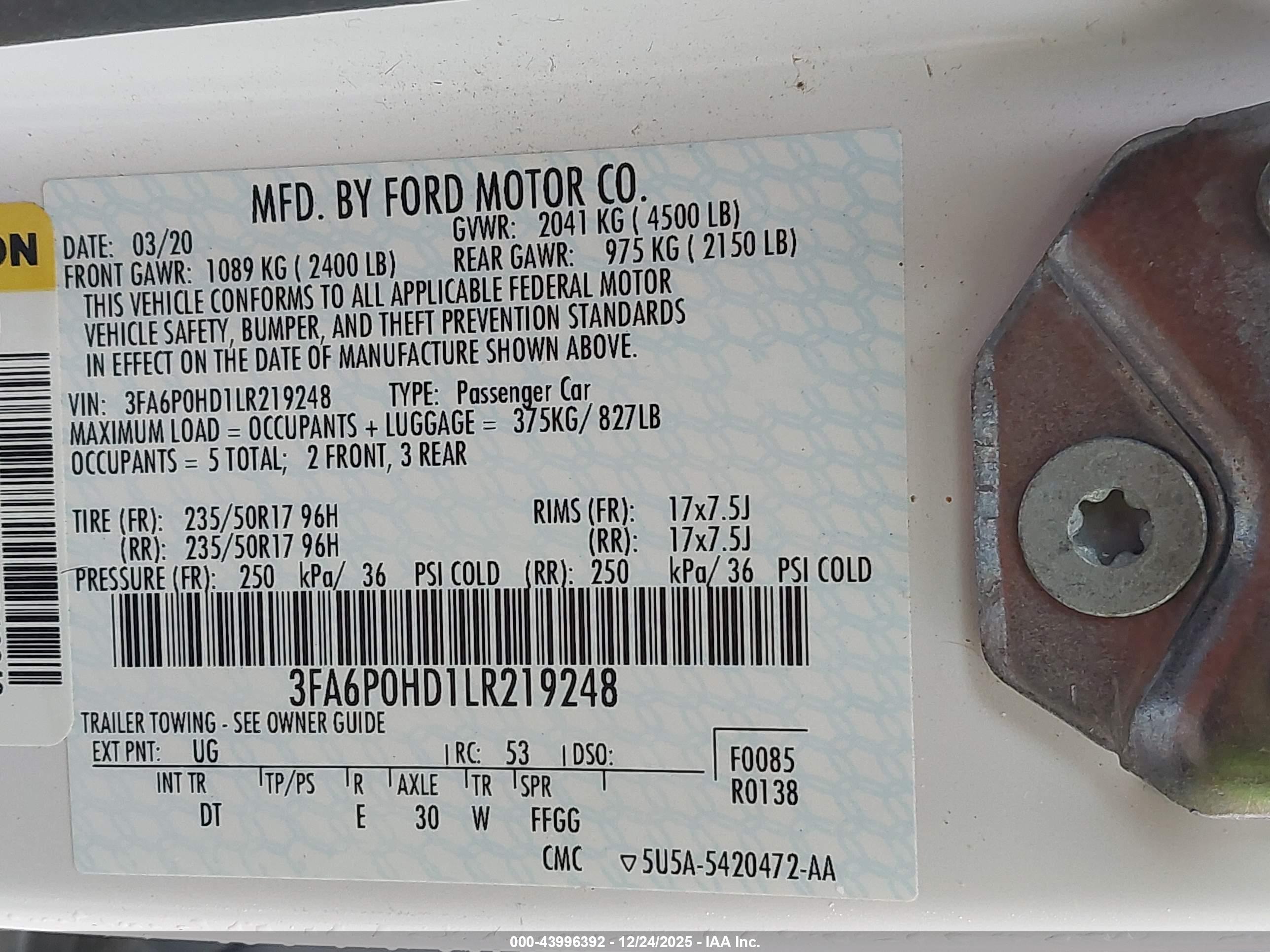 FORD FUSION image 9