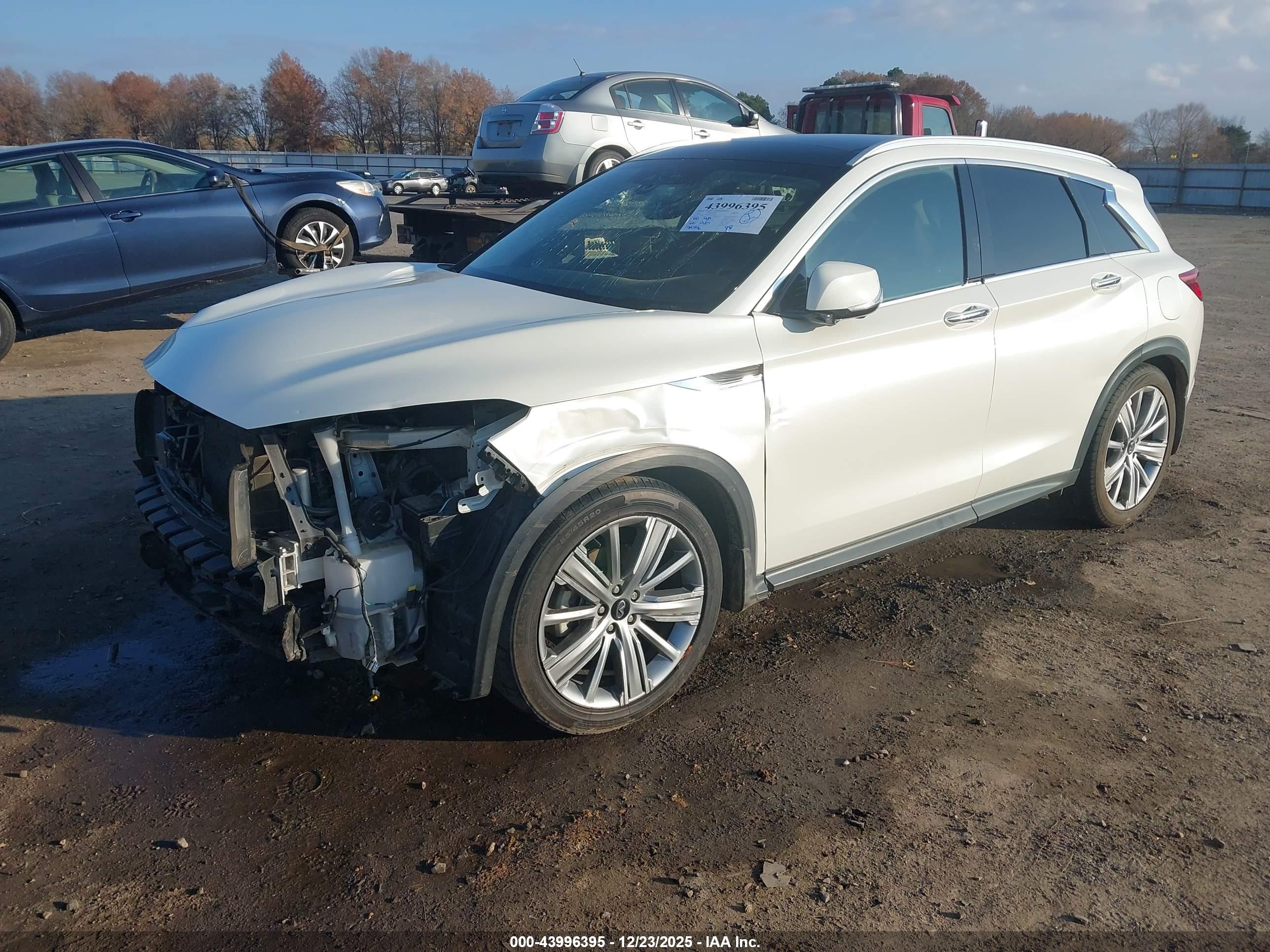 INFINITI QX50 image 2
