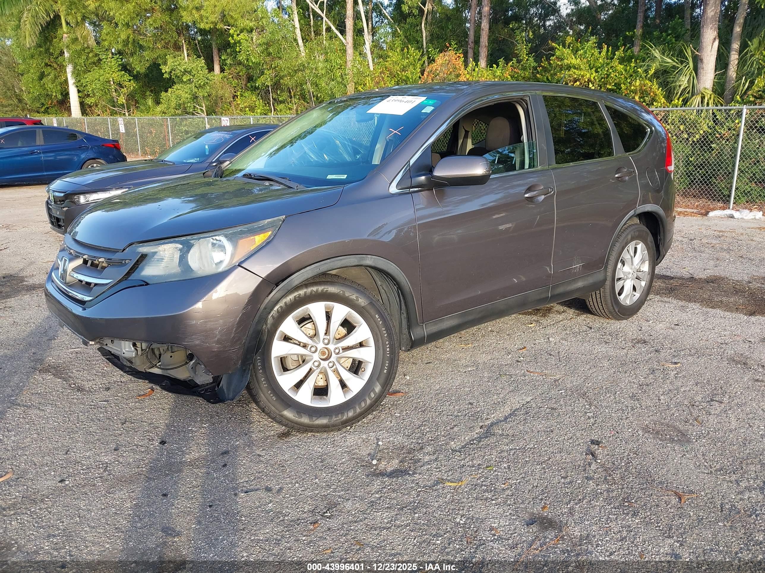 HONDA CR-V image 2