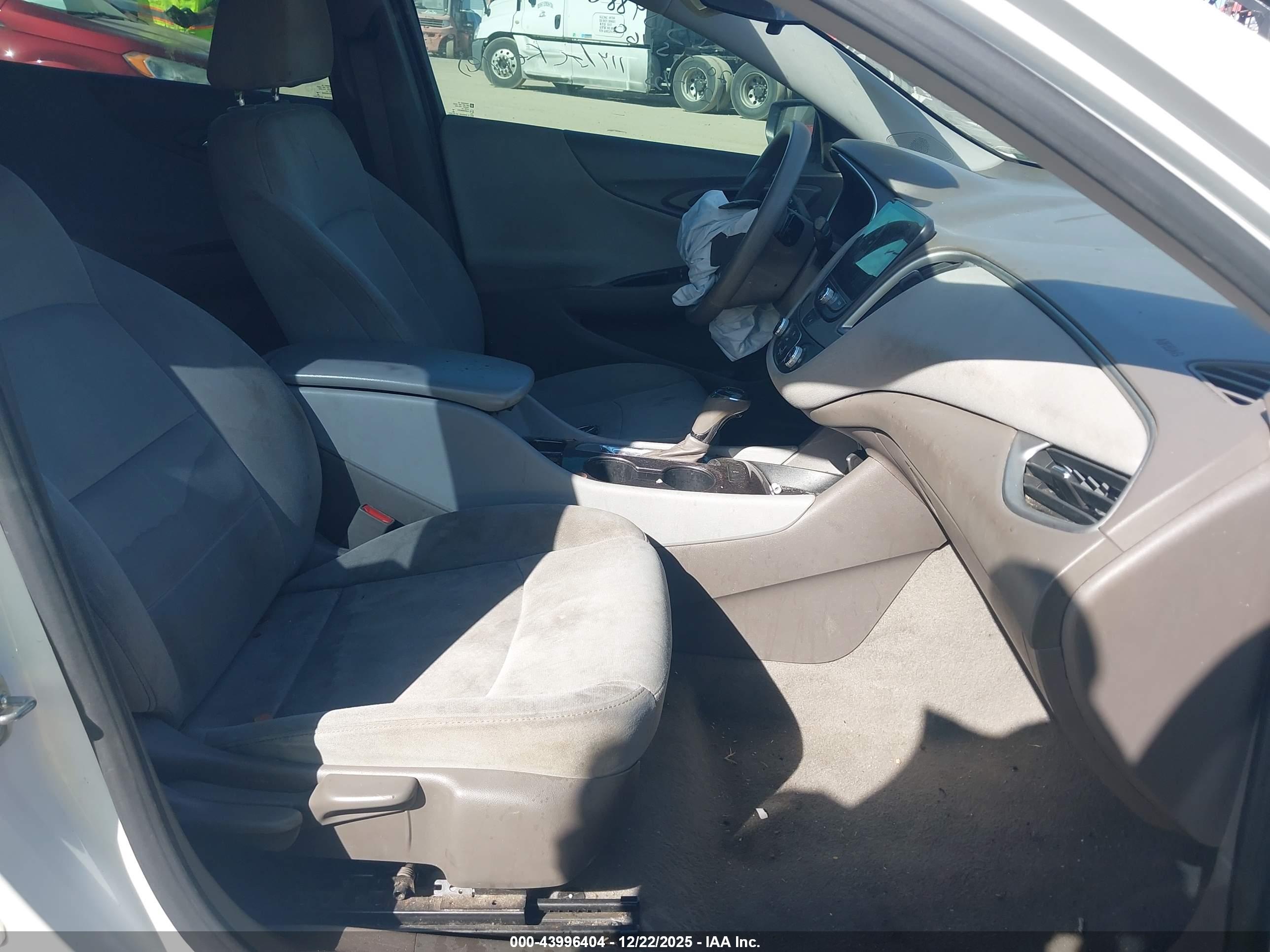 CHEVROLET MALIBU image 5