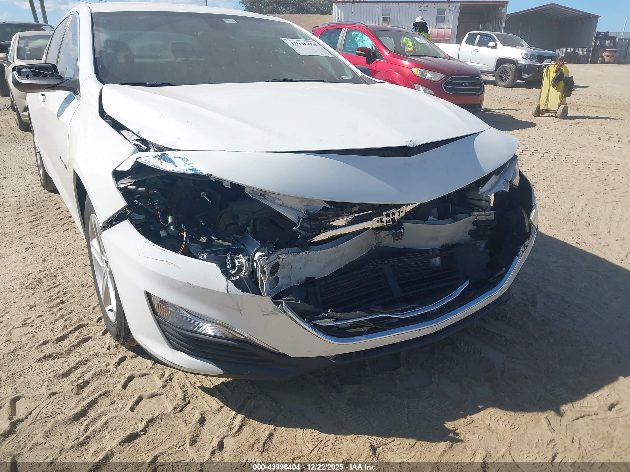 CHEVROLET MALIBU image 6