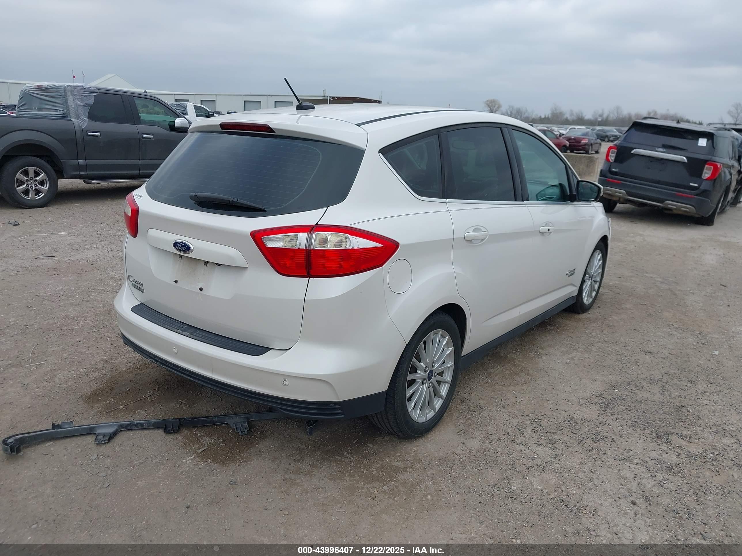 FORD C-MAX image 4