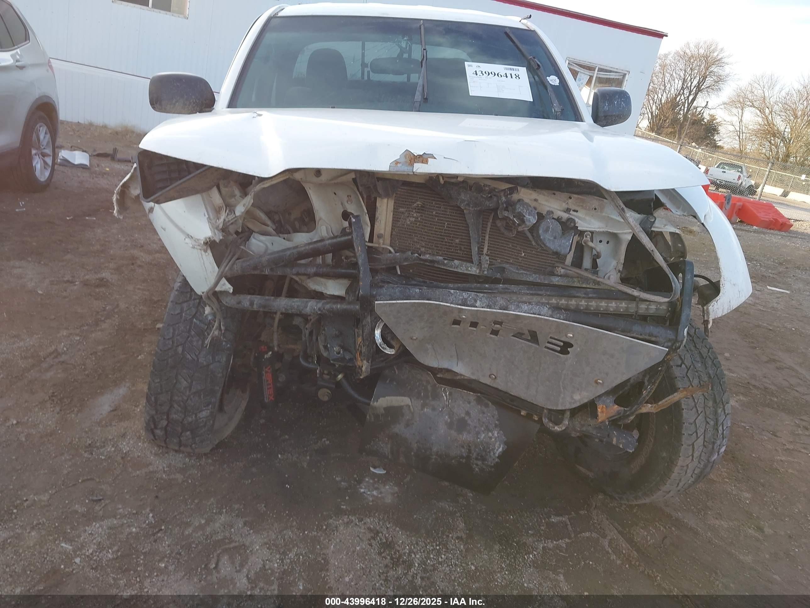 TOYOTA TACOMA image 6