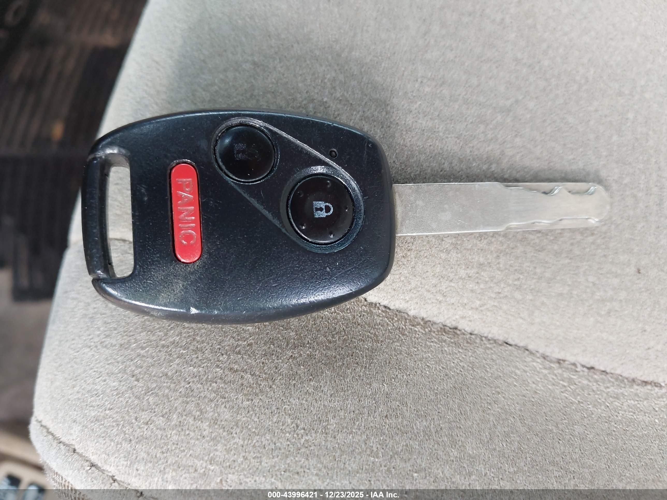 HONDA CIVIC image 11