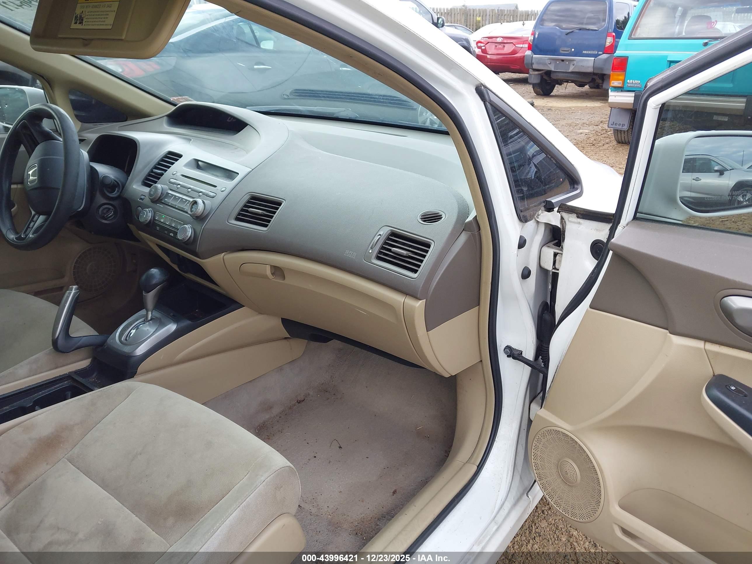 HONDA CIVIC image 5