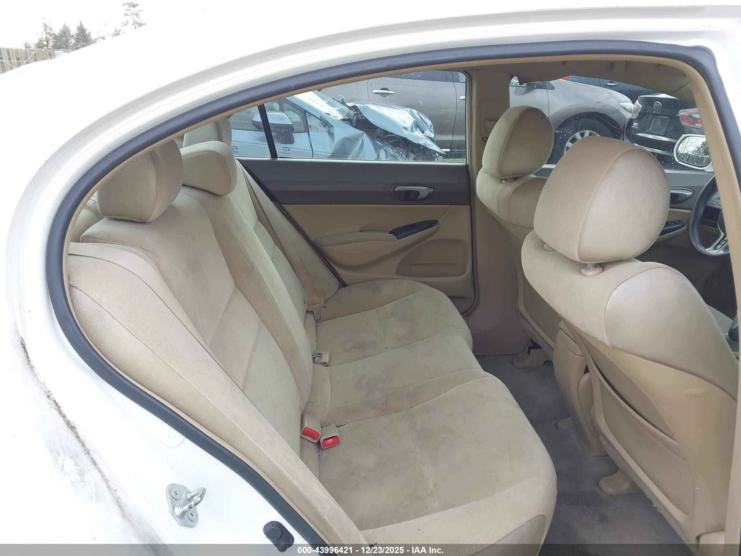HONDA CIVIC image 8