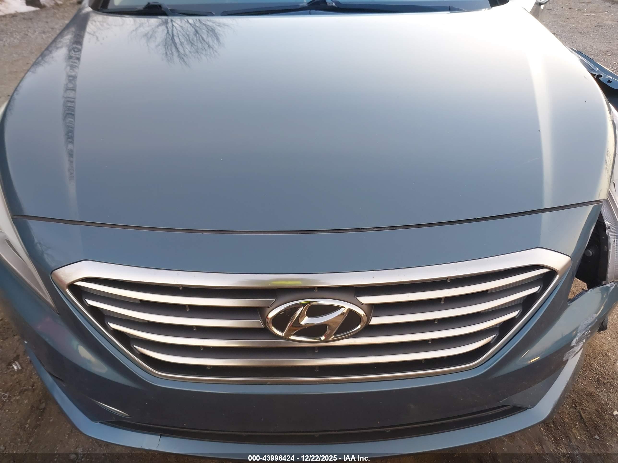 HYUNDAI SONATA image 10