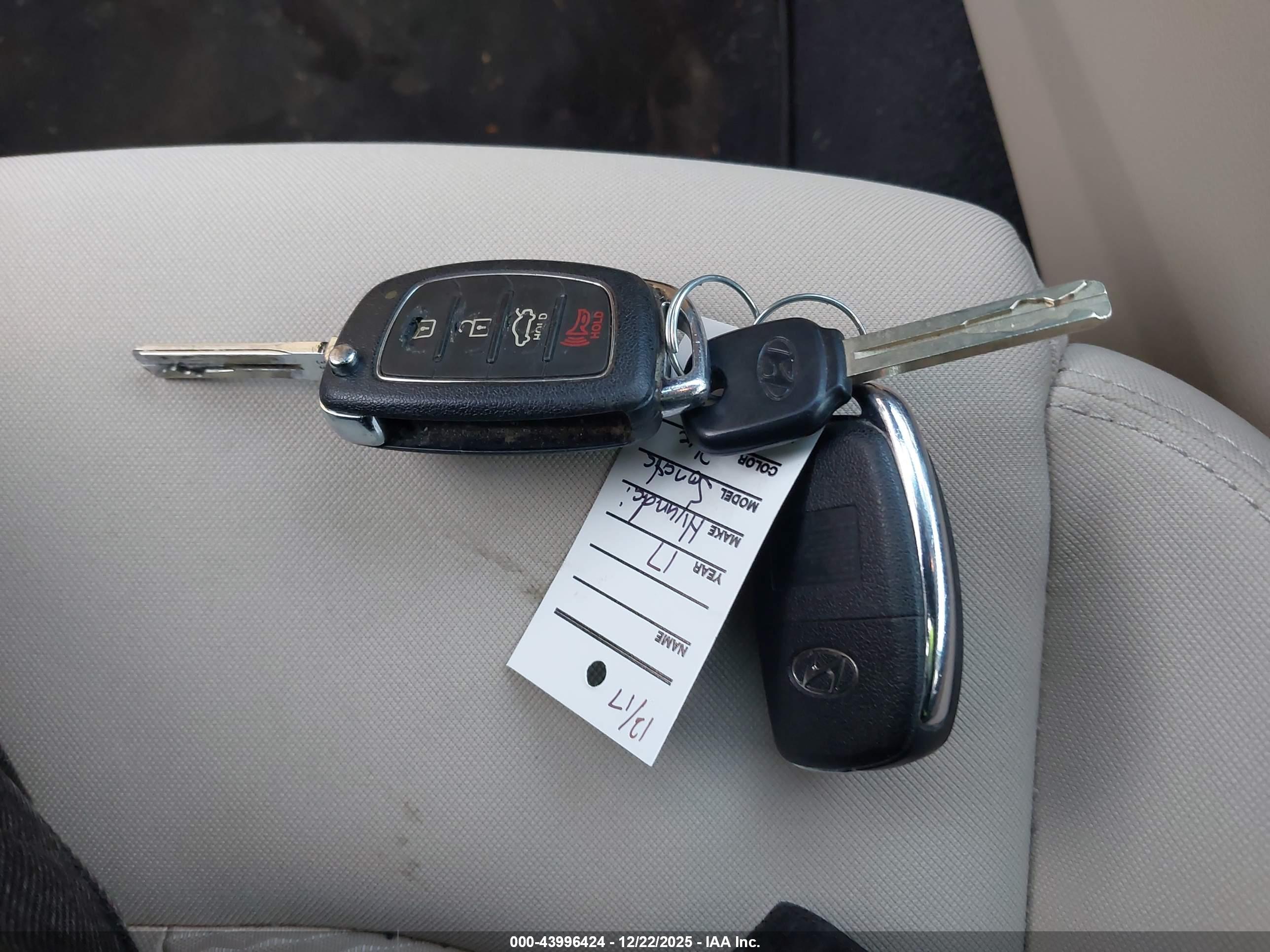 HYUNDAI SONATA image 11