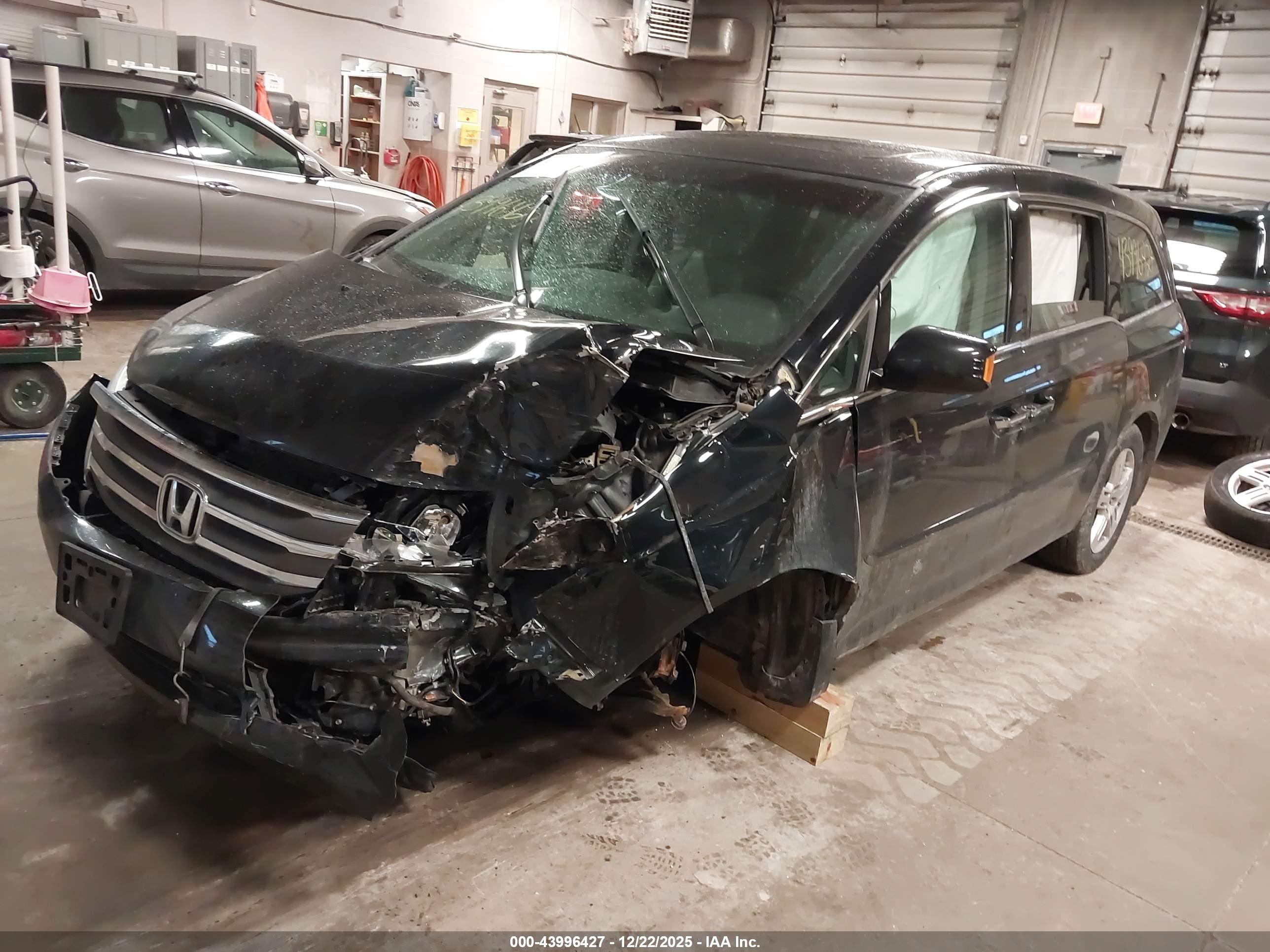 HONDA ODYSSEY image 2