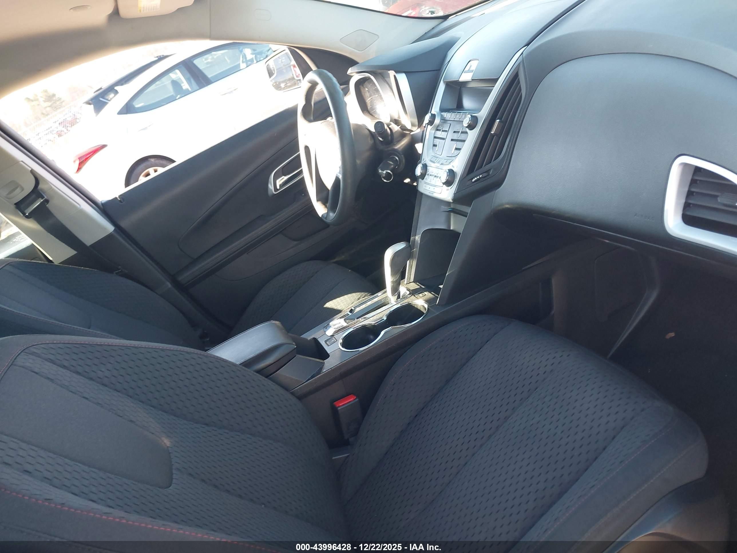 CHEVROLET EQUINOX image 5